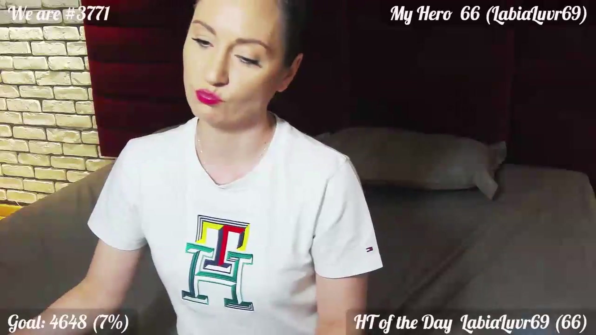 Gallery image thumbnail from QuinnieSmile's myfreecams stream on, 05/27/2026, 13:13 image 19 of 20