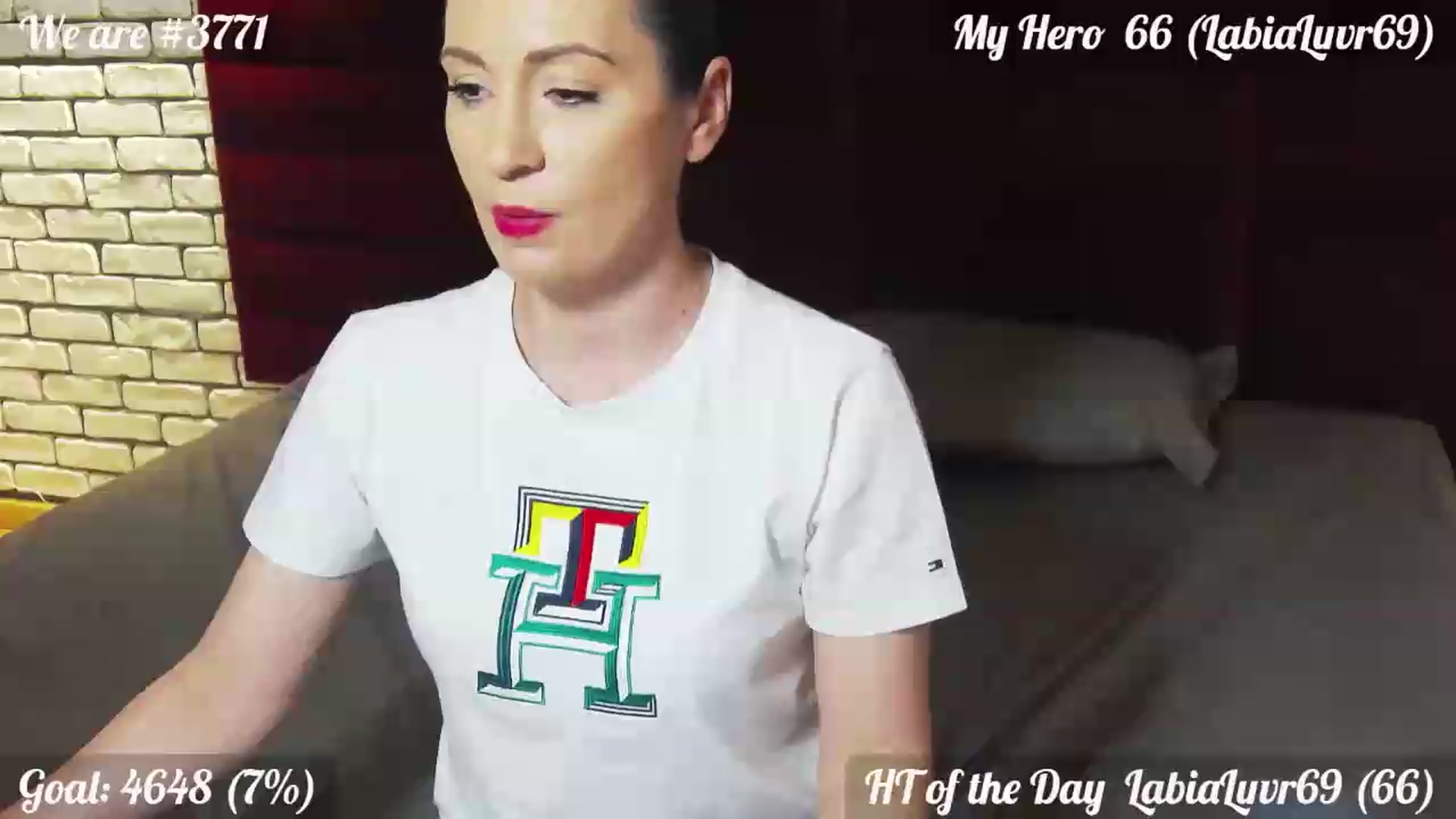 Gallery image thumbnail from QuinnieSmile's myfreecams stream on, 05/27/2026, 13:13 image 5 of 20