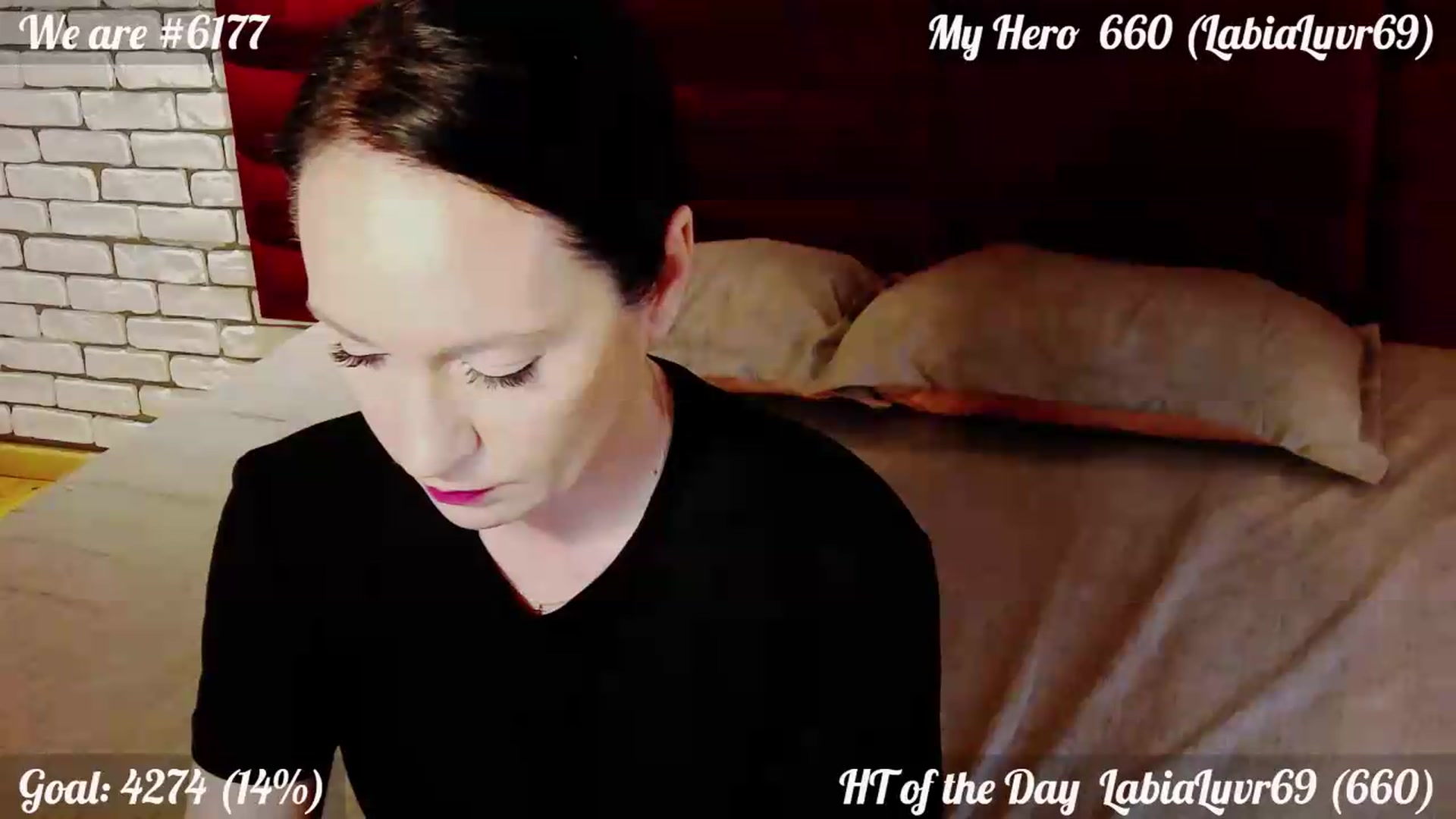 Gallery image thumbnail from QuinnieSmile's myfreecams stream on, 06/11/2026, 11:33 image 18 of 20