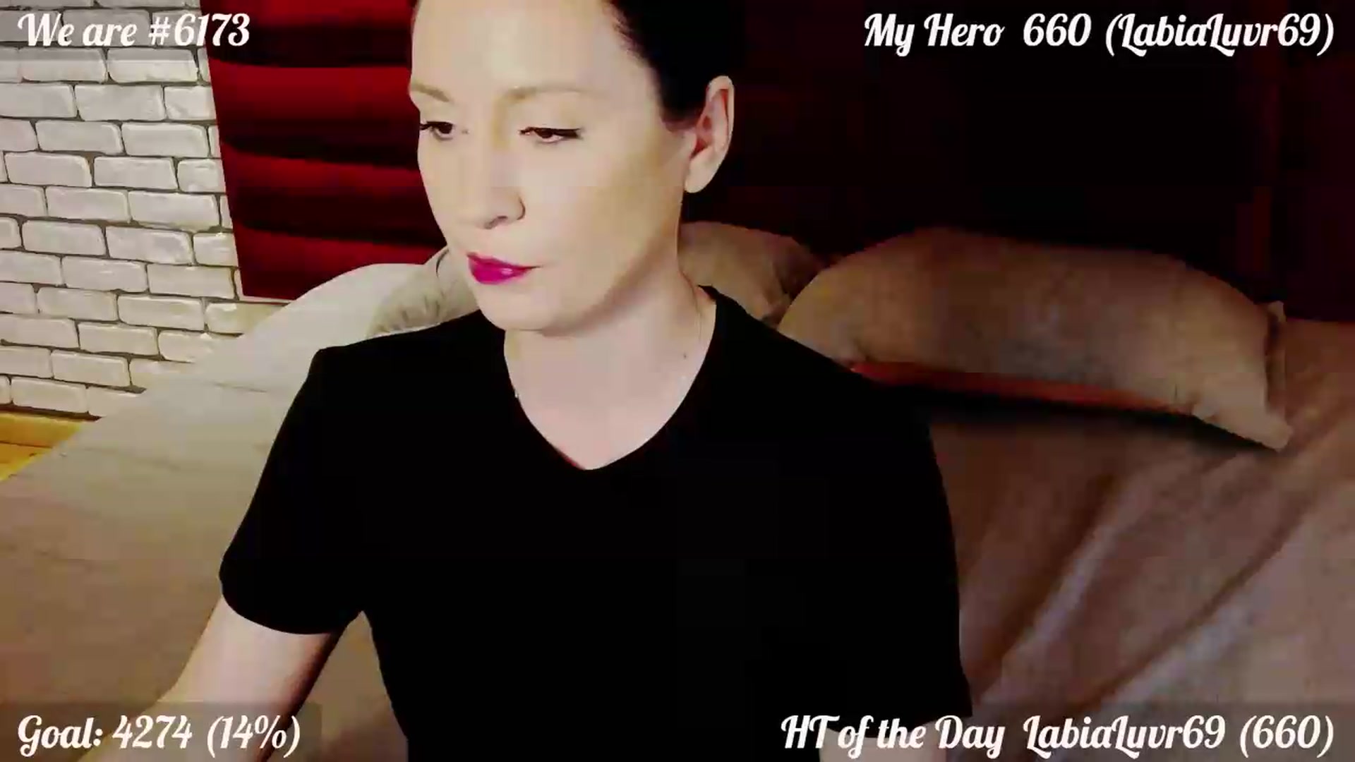 Gallery image thumbnail from QuinnieSmile's myfreecams stream on, 06/11/2026, 11:33 image 20 of 20