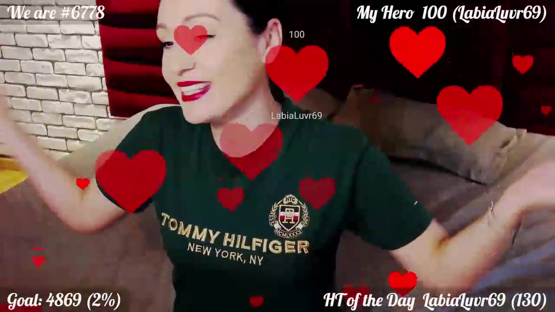 Gallery image thumbnail from QuinnieSmile's myfreecams stream on, 06/15/2026, 10:55 image 6 of 20