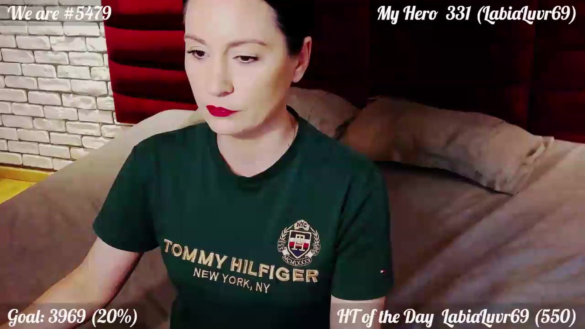 Gallery image thumbnail from QuinnieSmile's myfreecams stream on, 06/15/2026, 13:16 image 15 of 20