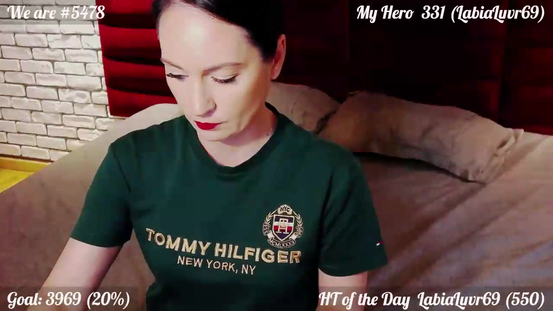 Gallery image thumbnail from QuinnieSmile's myfreecams stream on, 06/15/2026, 13:16 image 10 of 20