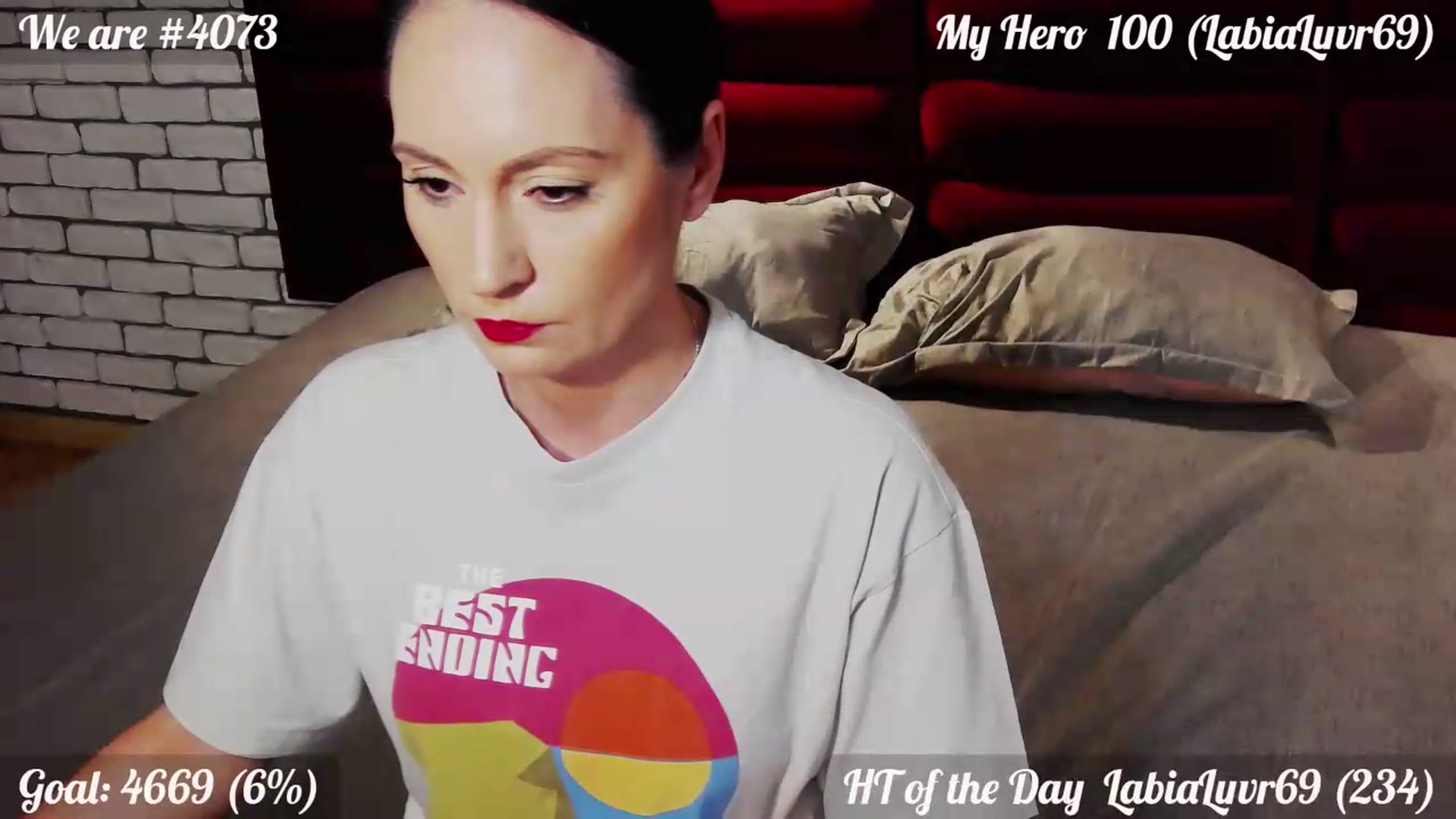 Gallery image thumbnail from QuinnieSmile's myfreecams stream on, 06/19/2026, 13:31 image 14 of 20