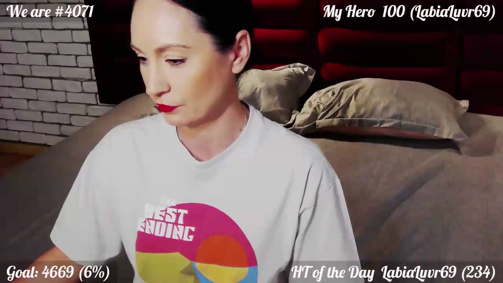 Gallery image thumbnail from QuinnieSmile's myfreecams stream on, 06/19/2026, 13:31 image 8 of 20