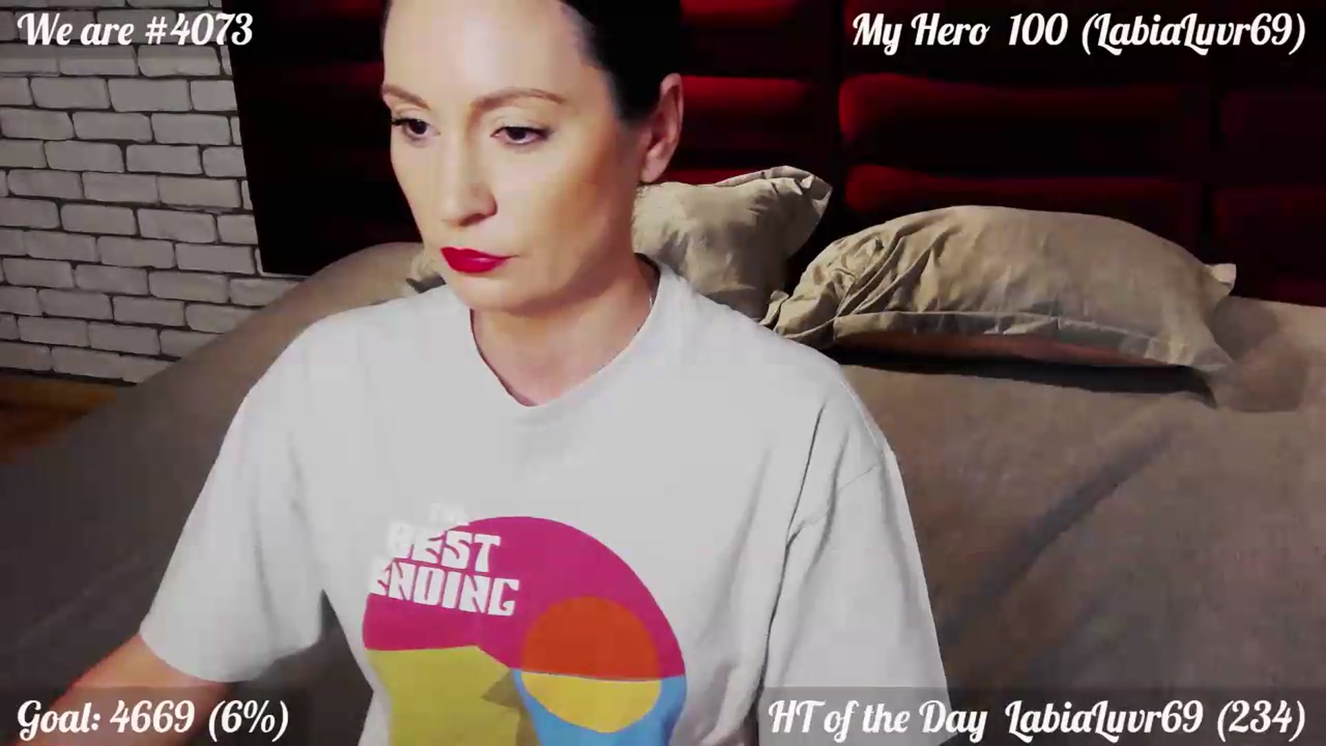 Gallery image thumbnail from QuinnieSmile's myfreecams stream on, 06/19/2026, 13:31 image 11 of 20