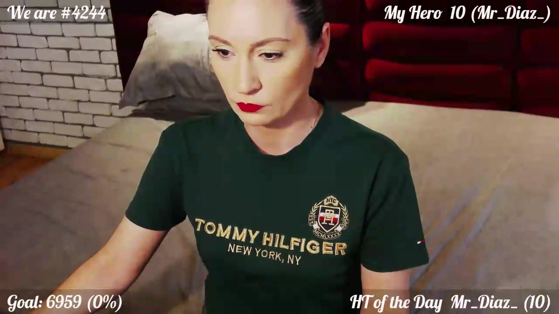 Gallery image thumbnail from QuinnieSmile's myfreecams stream on, 06/20/2026, 10:26 image 17 of 20