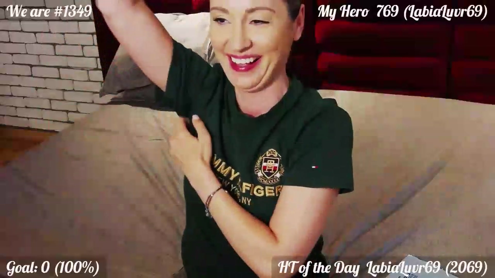 Gallery image thumbnail from QuinnieSmile's myfreecams stream on, 06/20/2026, 13:03 image 19 of 20