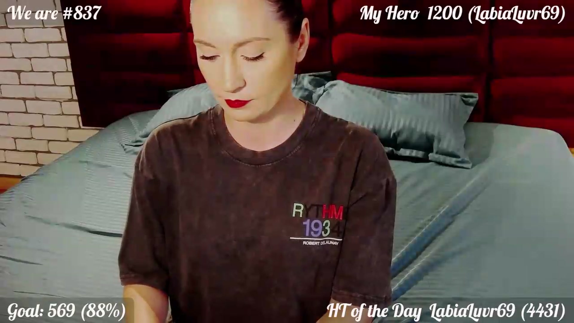 Gallery image thumbnail from QuinnieSmile's myfreecams stream on, 06/26/2026, 11:04 image 17 of 20
