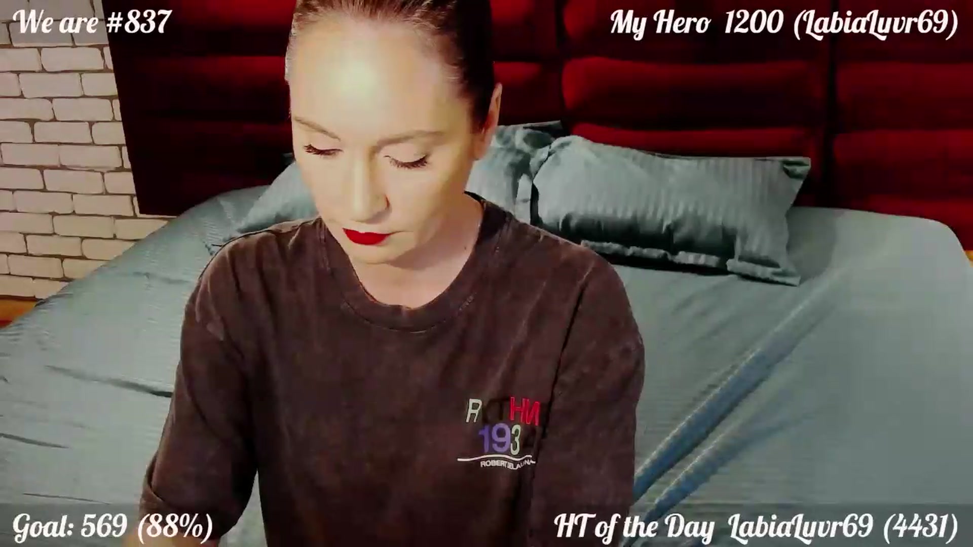 Gallery image thumbnail from QuinnieSmile's myfreecams stream on, 06/26/2026, 11:04 image 19 of 20