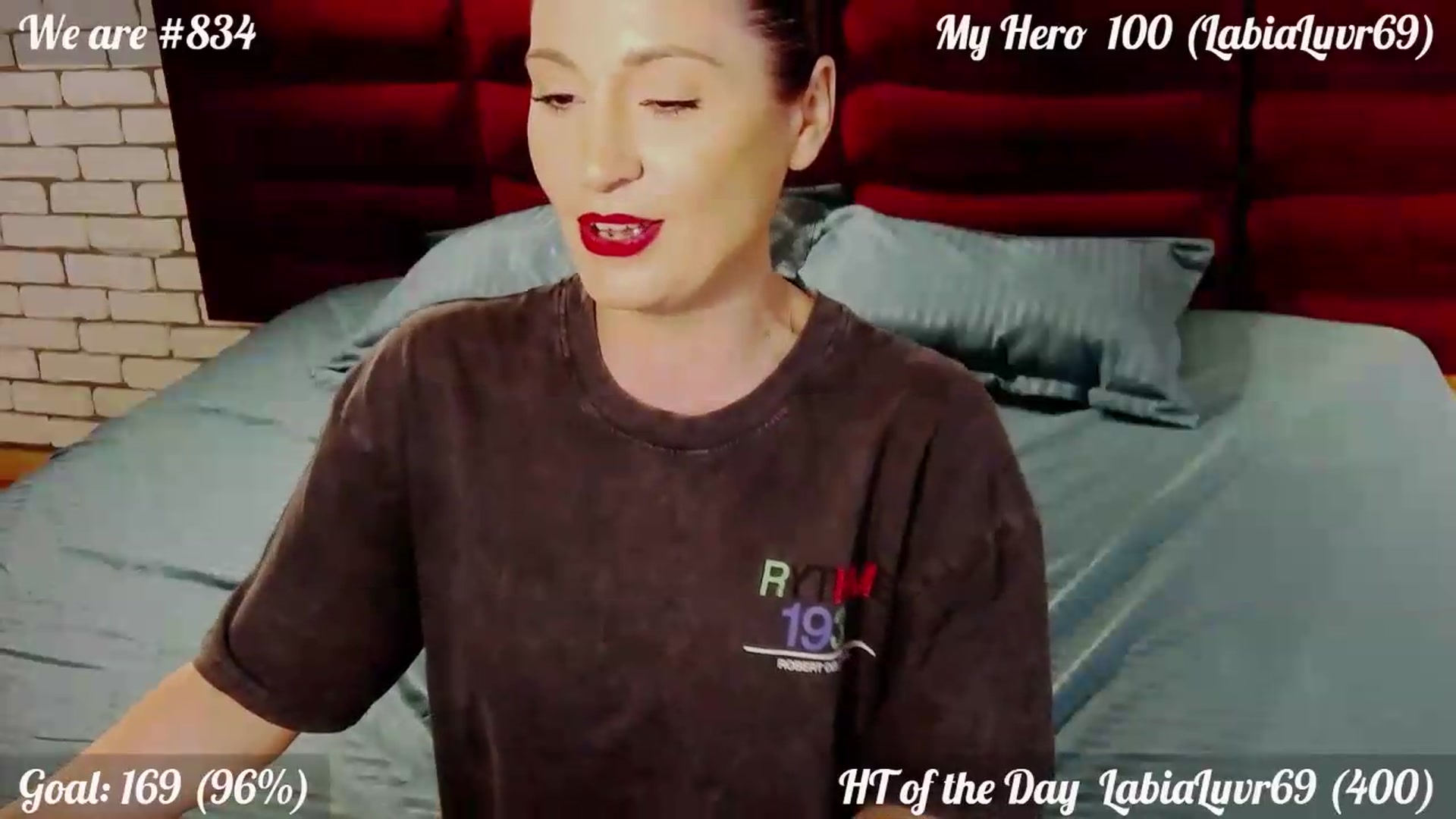 Gallery image thumbnail from QuinnieSmile's myfreecams stream on, 06/26/2026, 11:48 image 17 of 20