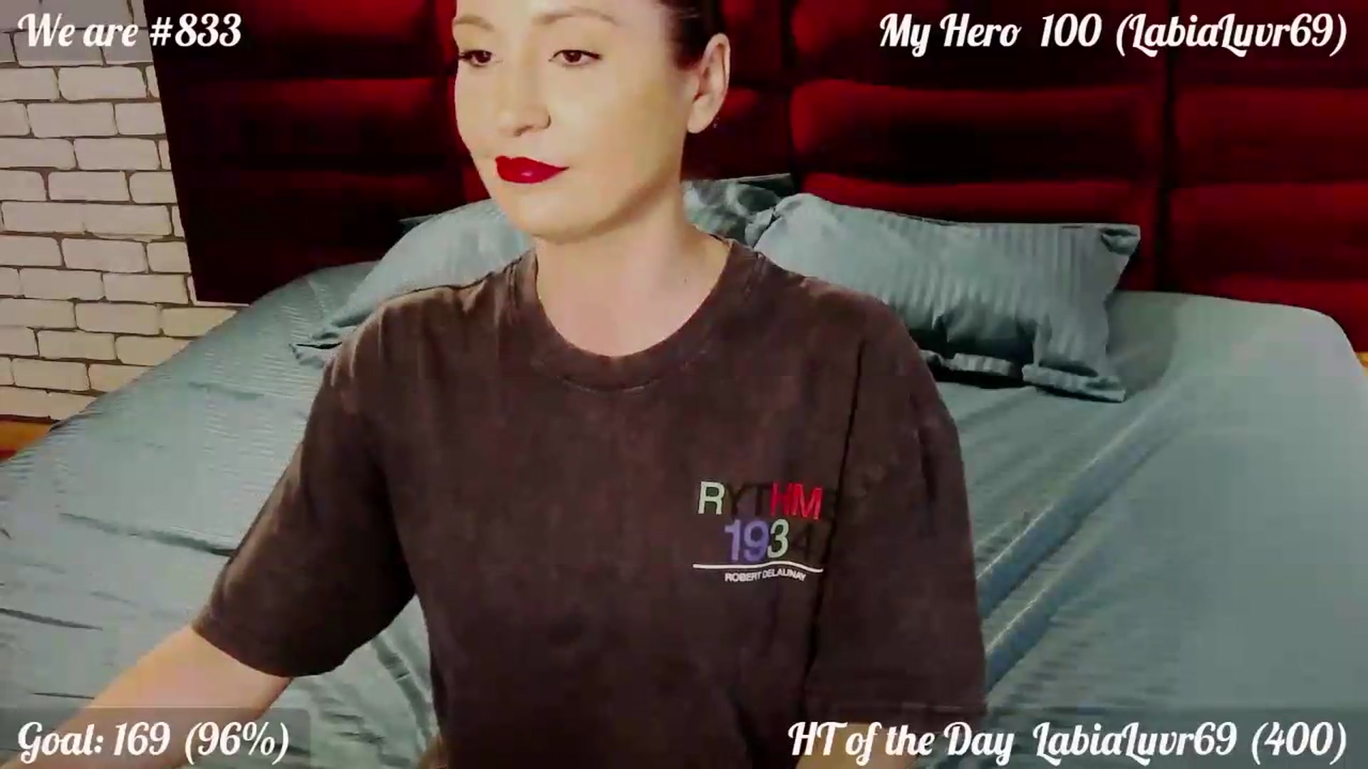 Gallery image thumbnail from QuinnieSmile's myfreecams stream on, 06/26/2026, 11:48 image 6 of 20