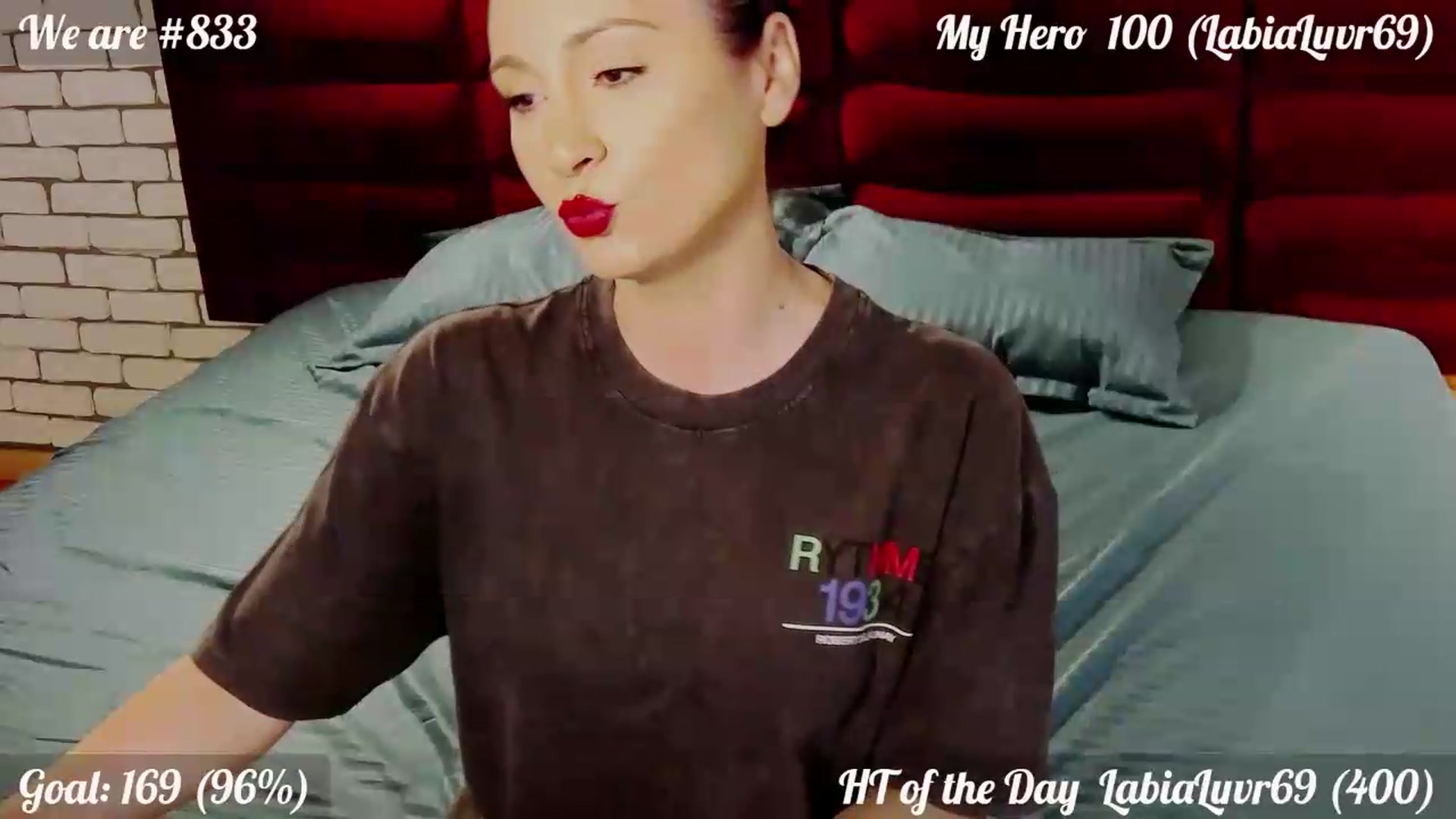 Gallery image thumbnail from QuinnieSmile's myfreecams stream on, 06/26/2026, 11:48 image 8 of 20
