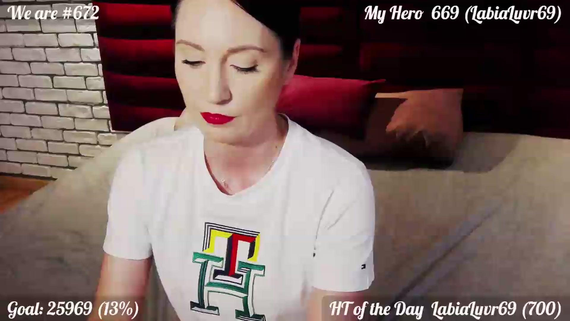 Gallery image thumbnail from QuinnieSmile's myfreecams stream on, 06/29/2026, 10:32 image 7 of 20