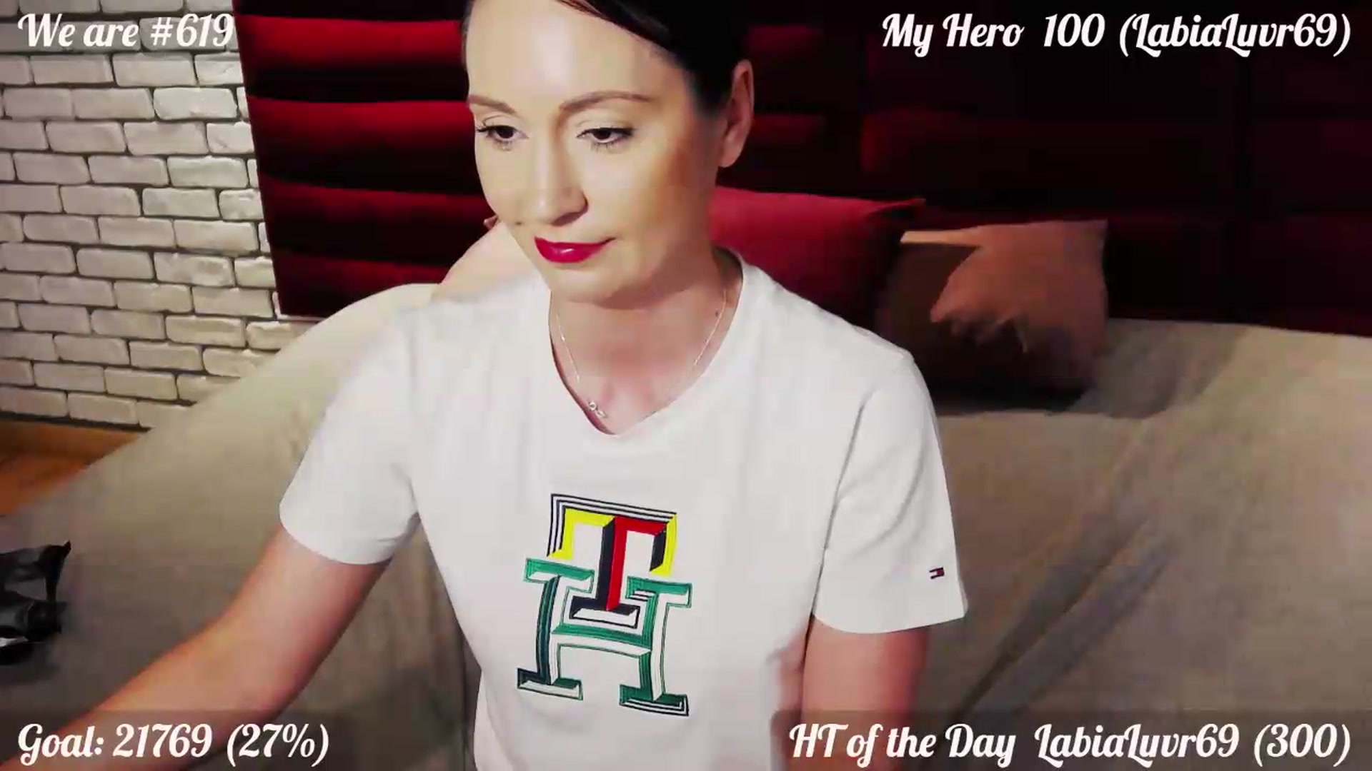 Gallery image thumbnail from QuinnieSmile's myfreecams stream on, 06/29/2026, 13:54 image 18 of 20