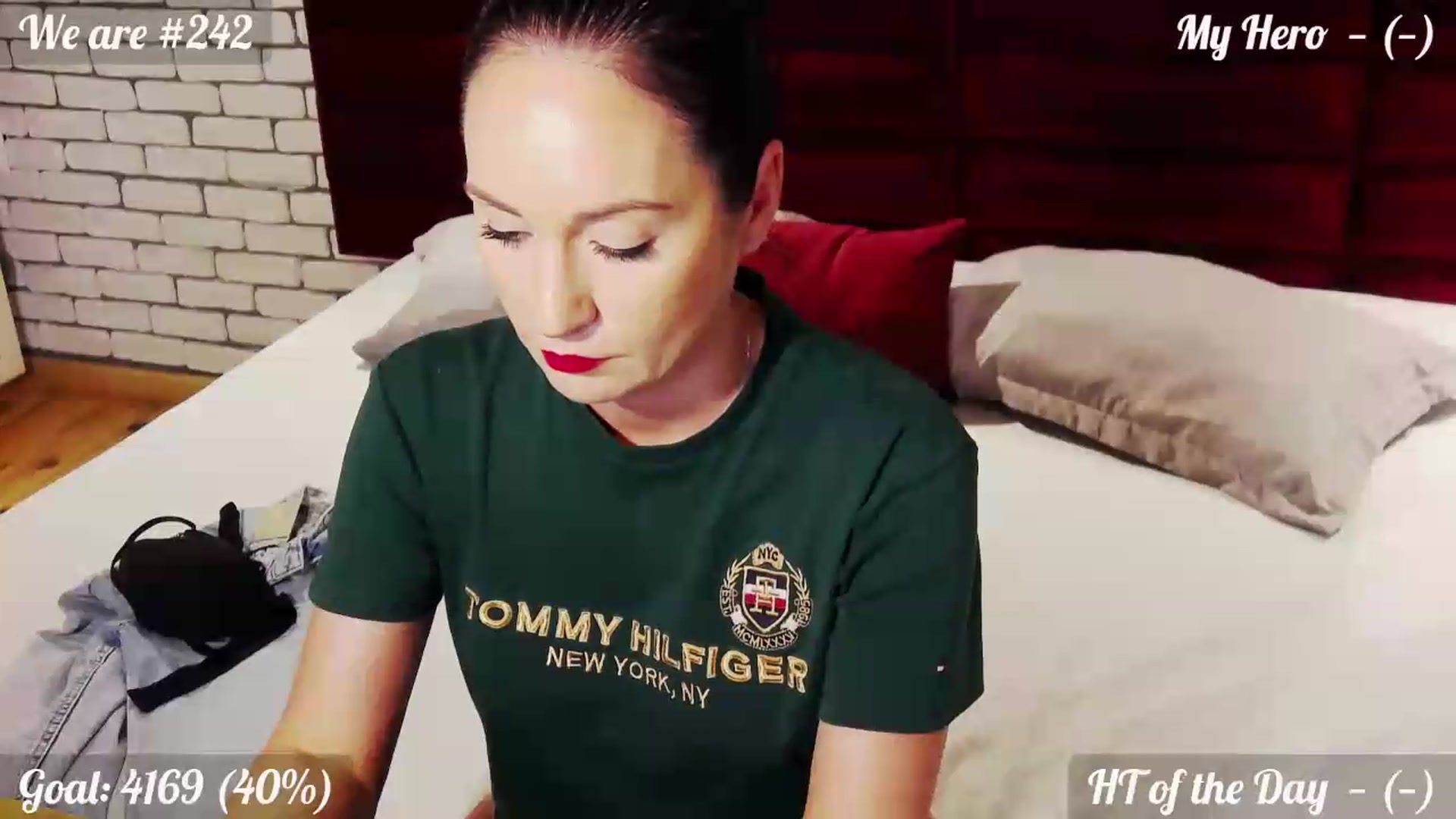 Gallery image thumbnail from QuinnieSmile's myfreecams stream on, 07/22/2026, 13:20 image 20 of 20