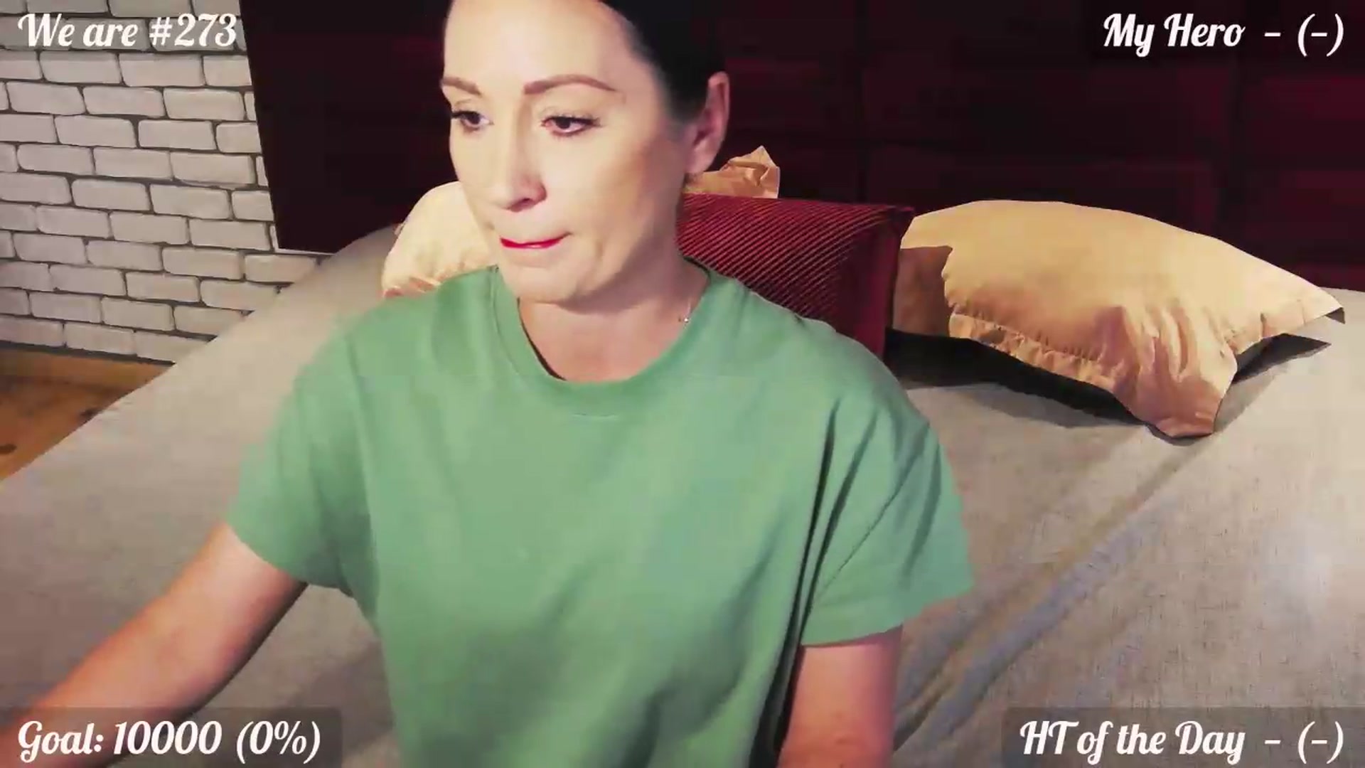 Gallery image thumbnail from QuinnieSmile's myfreecams stream on, 07/27/2026, 09:55 image 6 of 20