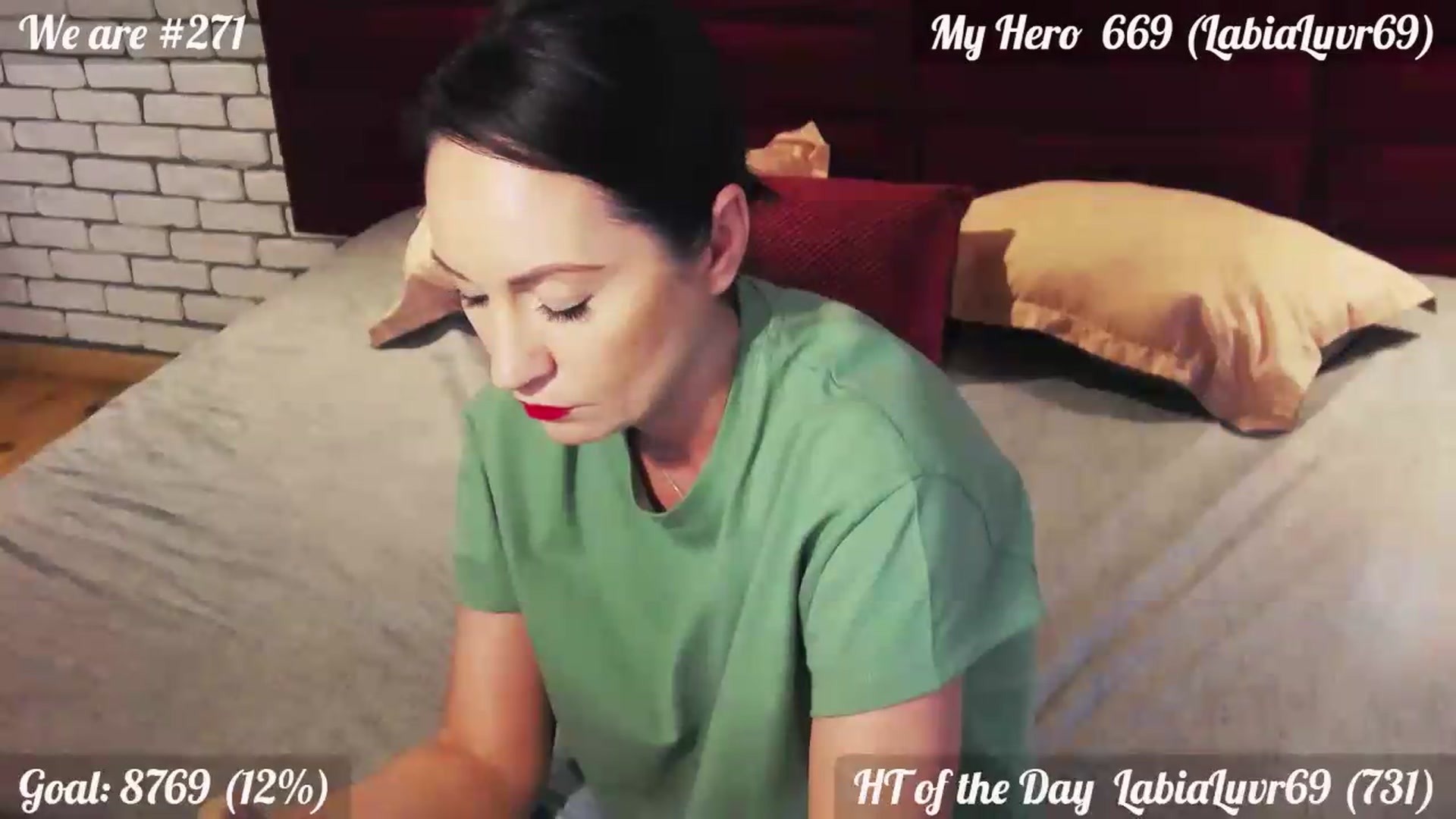 Gallery image thumbnail from QuinnieSmile's myfreecams stream on, 07/27/2026, 10:23 image 17 of 20