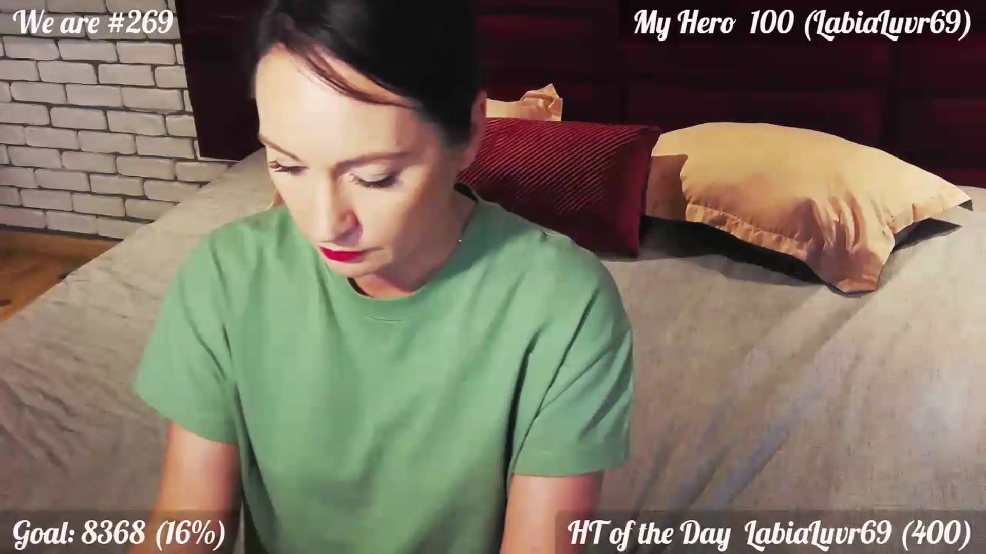 Gallery image thumbnail from QuinnieSmile's myfreecams stream on, 07/27/2026, 12:42 image 3 of 20