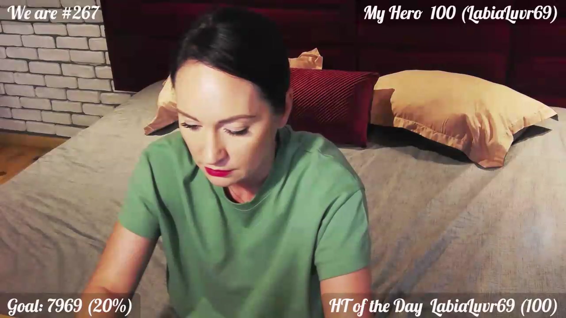 Gallery image thumbnail from QuinnieSmile's myfreecams stream on, 07/27/2026, 13:23 image 17 of 20