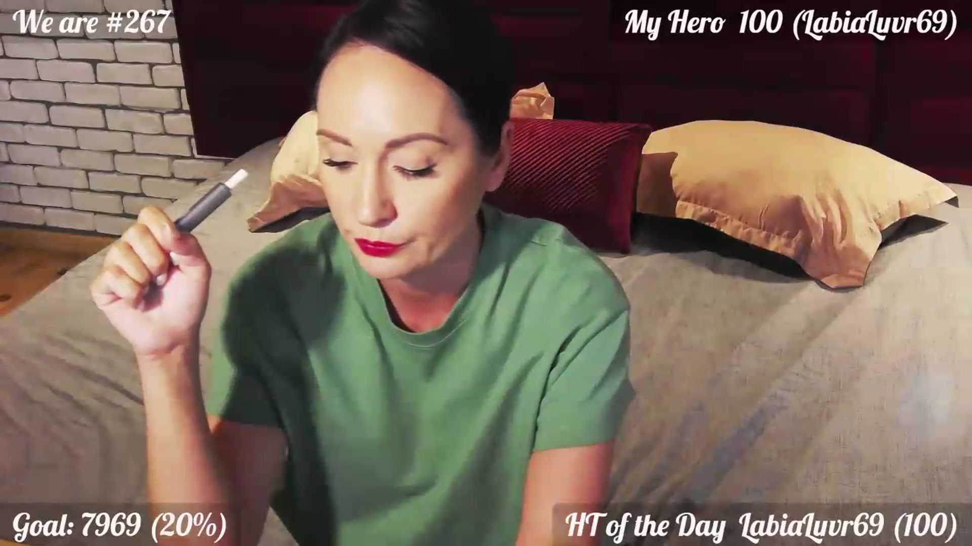 Gallery image thumbnail from QuinnieSmile's myfreecams stream on, 07/27/2026, 13:23 image 16 of 20