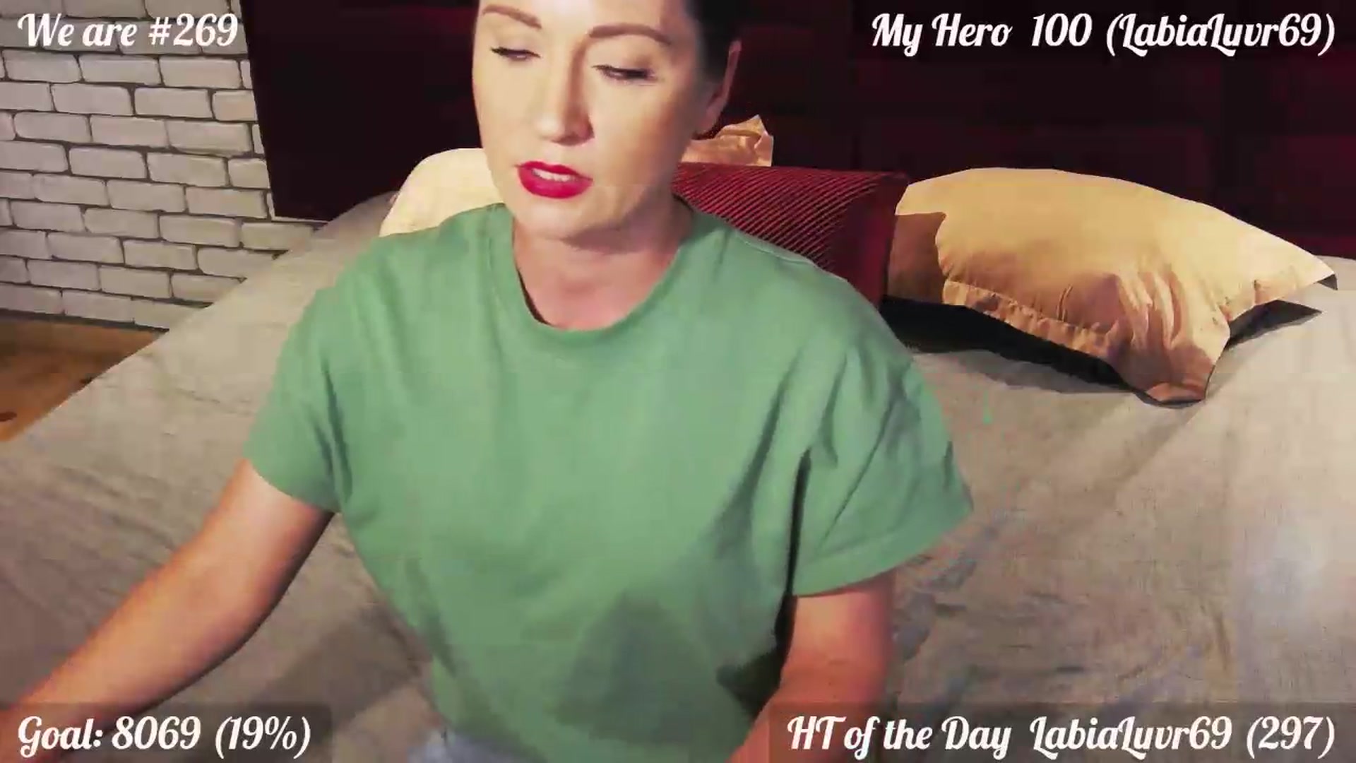 Gallery image thumbnail from QuinnieSmile's myfreecams stream on, 07/27/2026, 13:23 image 5 of 20