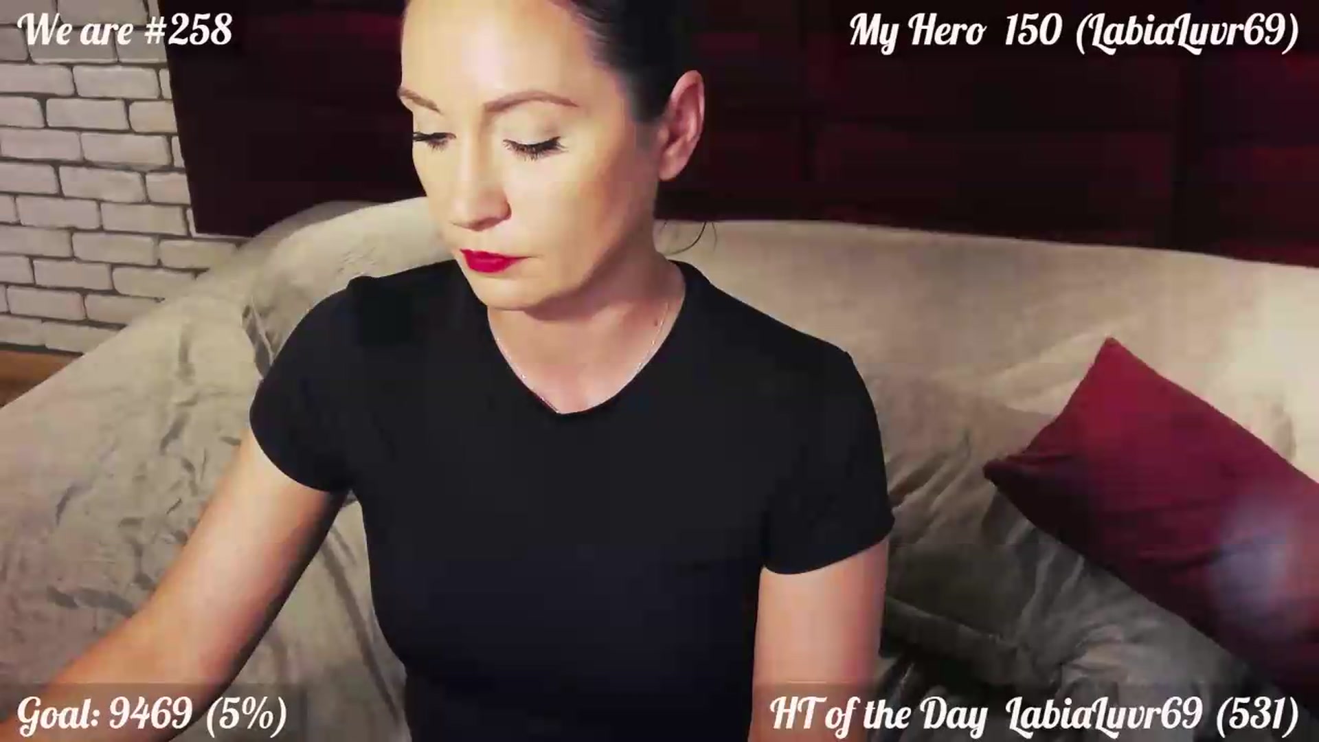 Gallery image thumbnail from QuinnieSmile's myfreecams stream on, 07/29/2026, 13:53 image 7 of 20