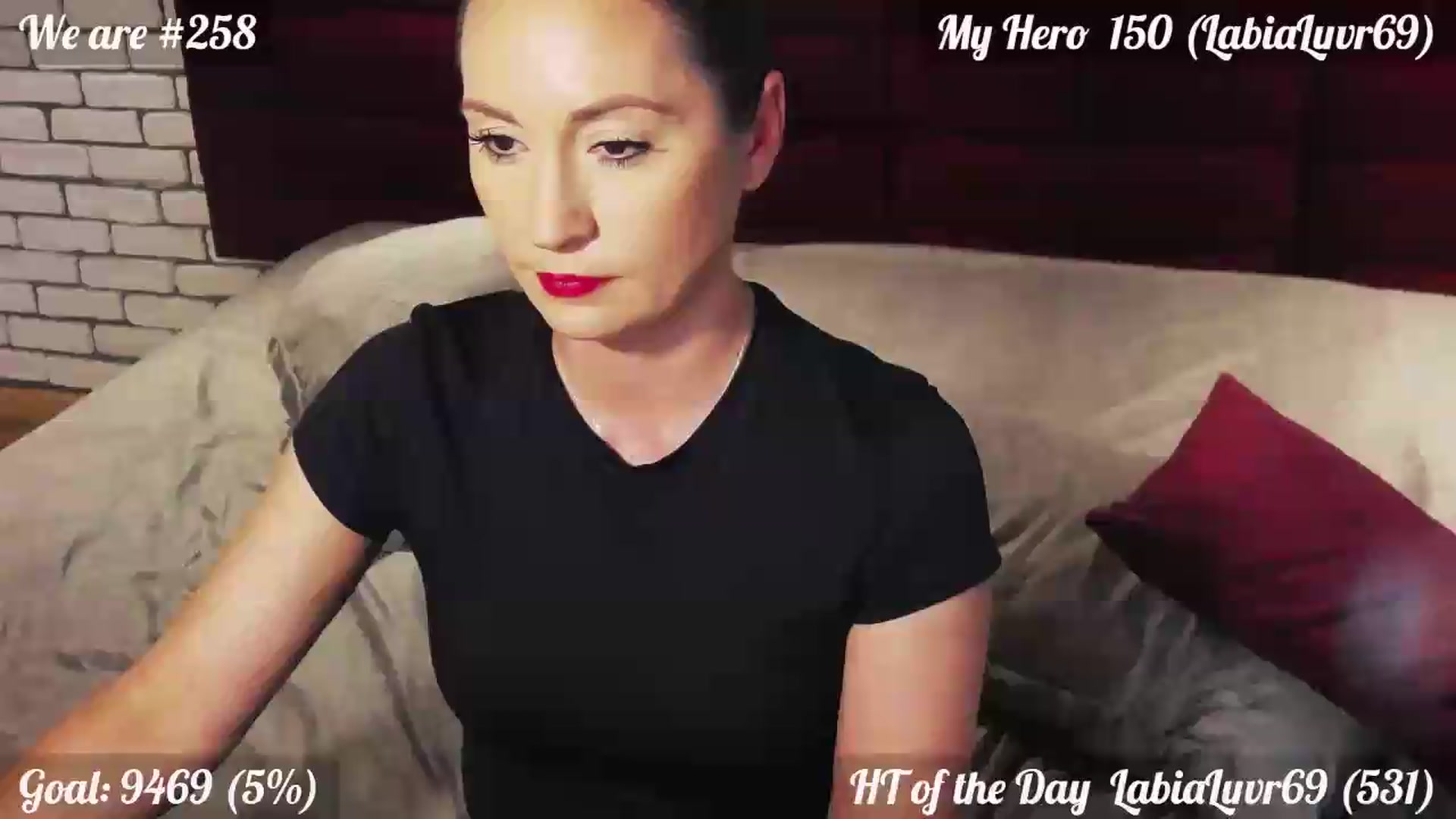 Gallery image thumbnail from QuinnieSmile's myfreecams stream on, 07/29/2026, 13:53 image 8 of 20