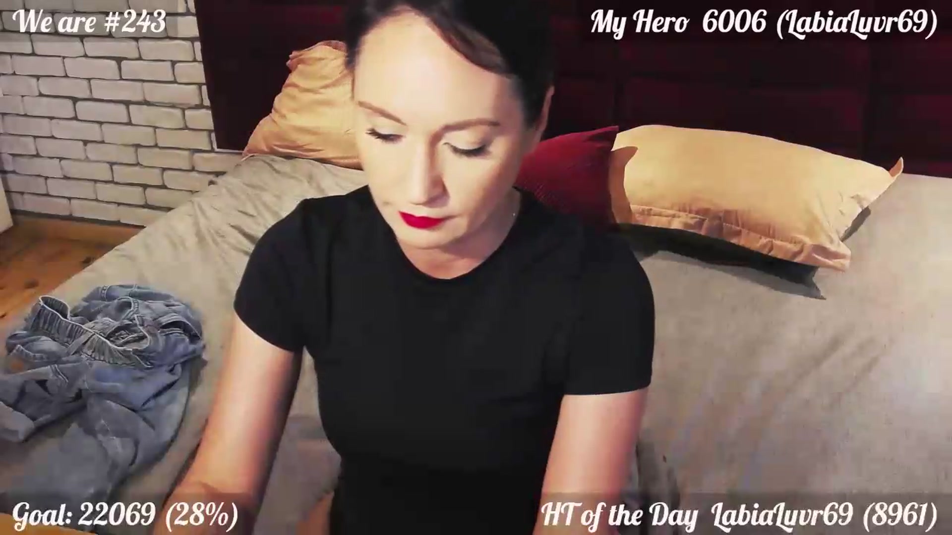 Gallery image thumbnail from QuinnieSmile's myfreecams stream on, 07/31/2026, 11:59 image 7 of 20
