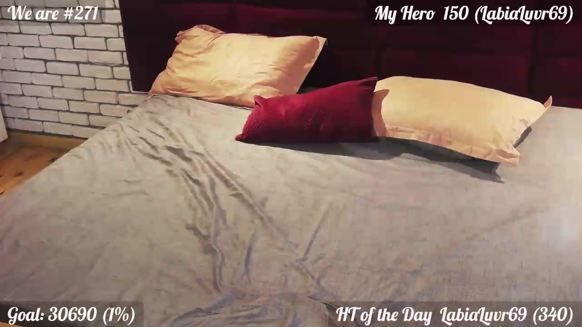 Gallery image thumbnail from QuinnieSmile's myfreecams stream on, 07/31/2026, 11:59 image 4 of 20