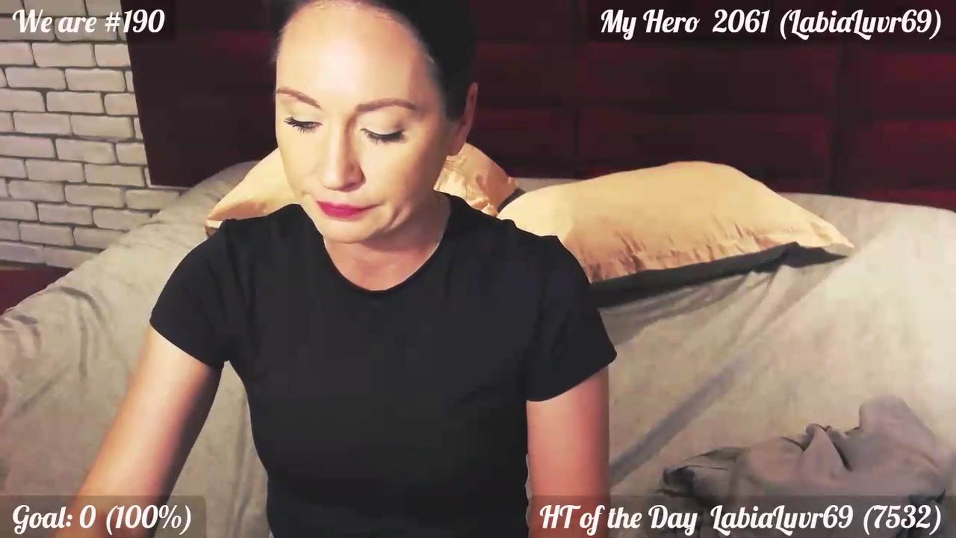 Gallery image thumbnail from QuinnieSmile's myfreecams stream on, 07/31/2026, 14:25 image 20 of 20
