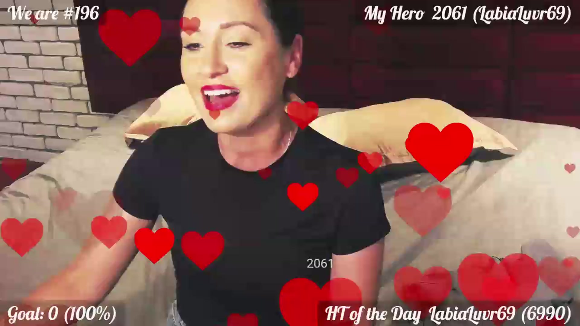 Gallery image thumbnail from QuinnieSmile's myfreecams stream on, 07/31/2026, 14:25 image 17 of 20