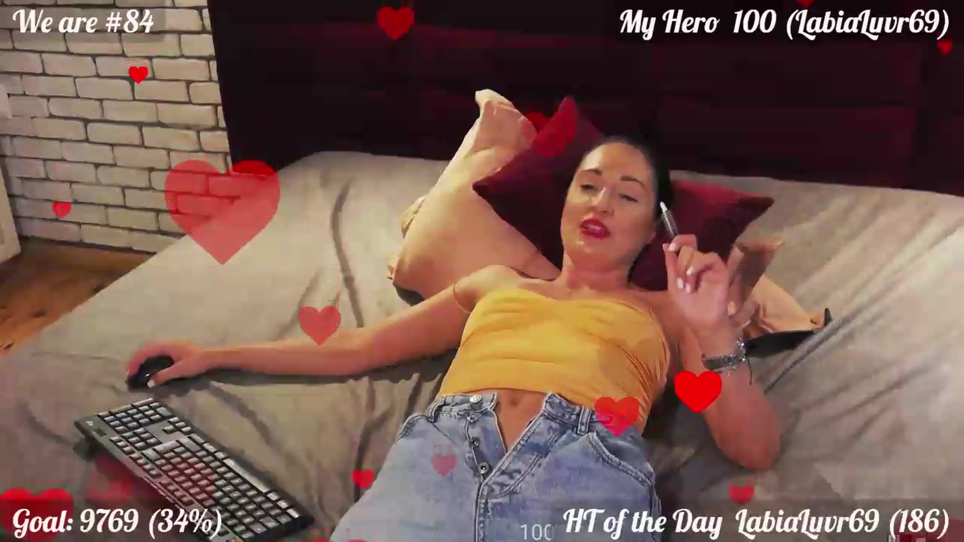 Gallery image thumbnail from QuinnieSmile's myfreecams stream on, 08/01/2026, 12:36 image 4 of 20