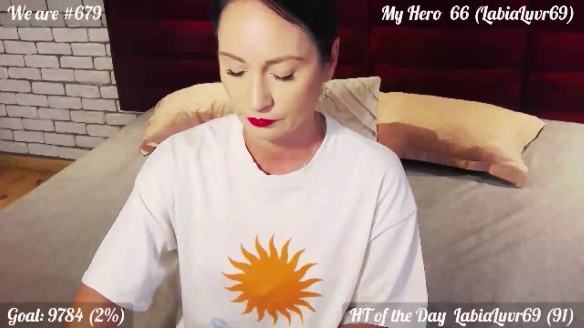 Gallery image thumbnail from QuinnieSmile's myfreecams stream on, 08/10/2026, 10:39 image 6 of 20