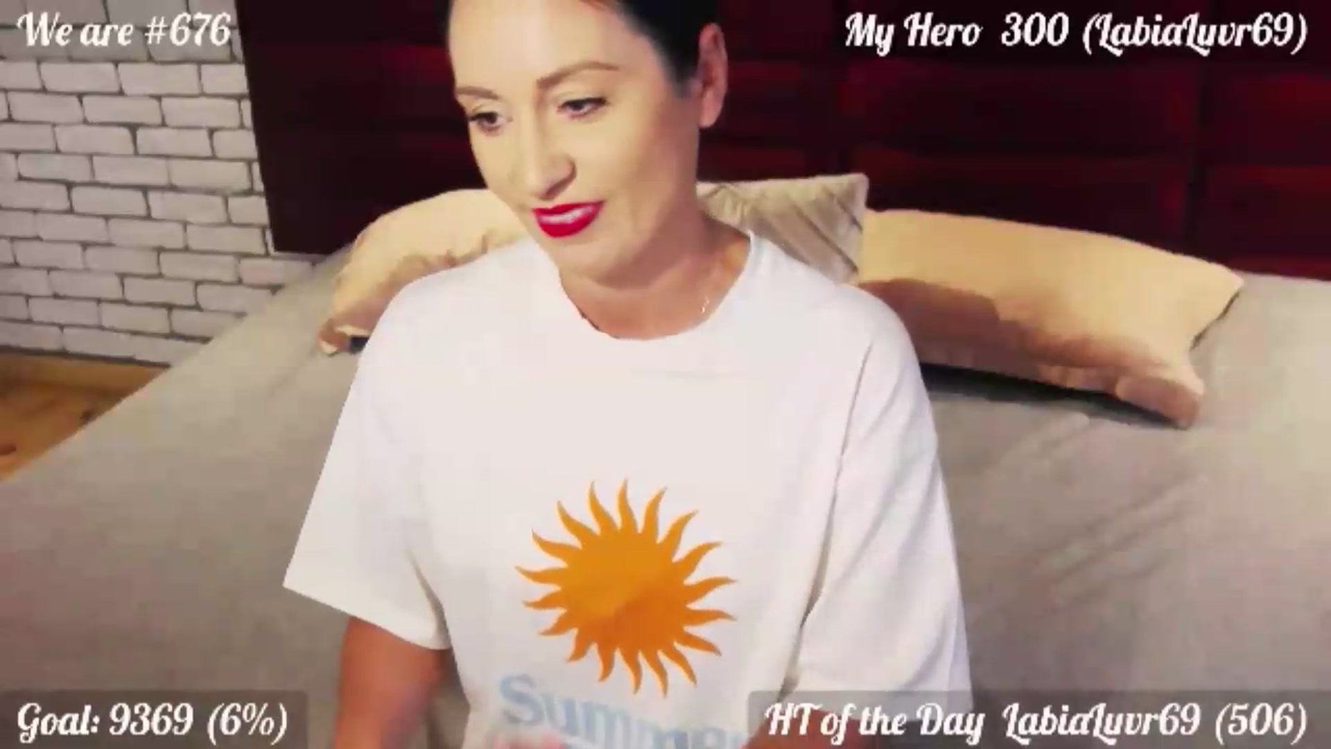 Gallery image thumbnail from QuinnieSmile's myfreecams stream on, 08/10/2026, 10:39 image 13 of 20