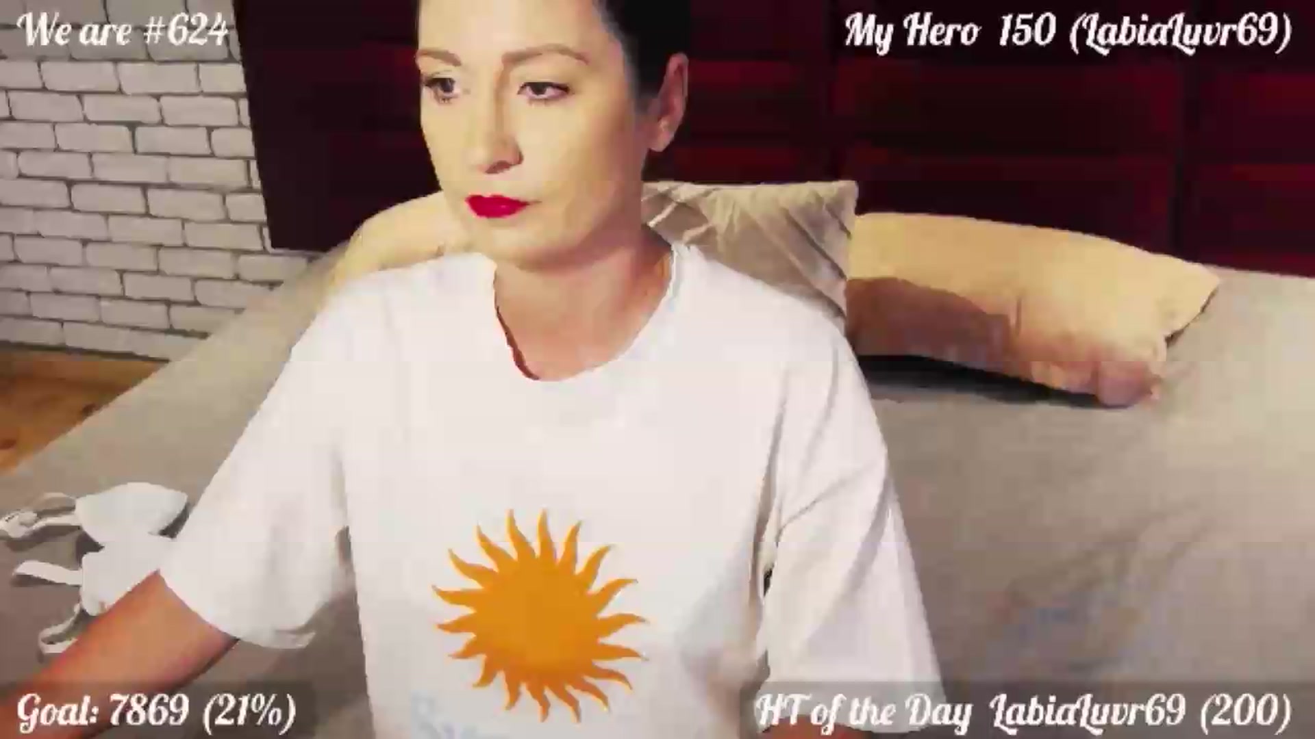 Gallery image thumbnail from QuinnieSmile's myfreecams stream on, 08/10/2026, 12:42 image 1 of 20