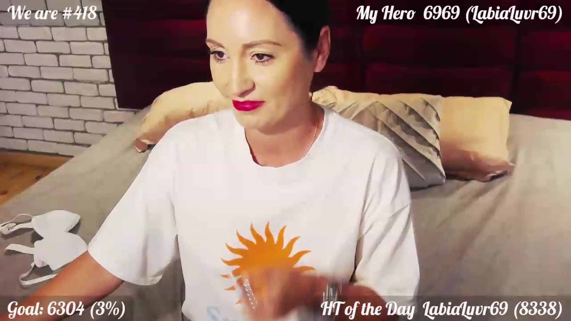 Gallery image thumbnail from QuinnieSmile's myfreecams stream on, 08/10/2026, 13:59 image 2 of 20