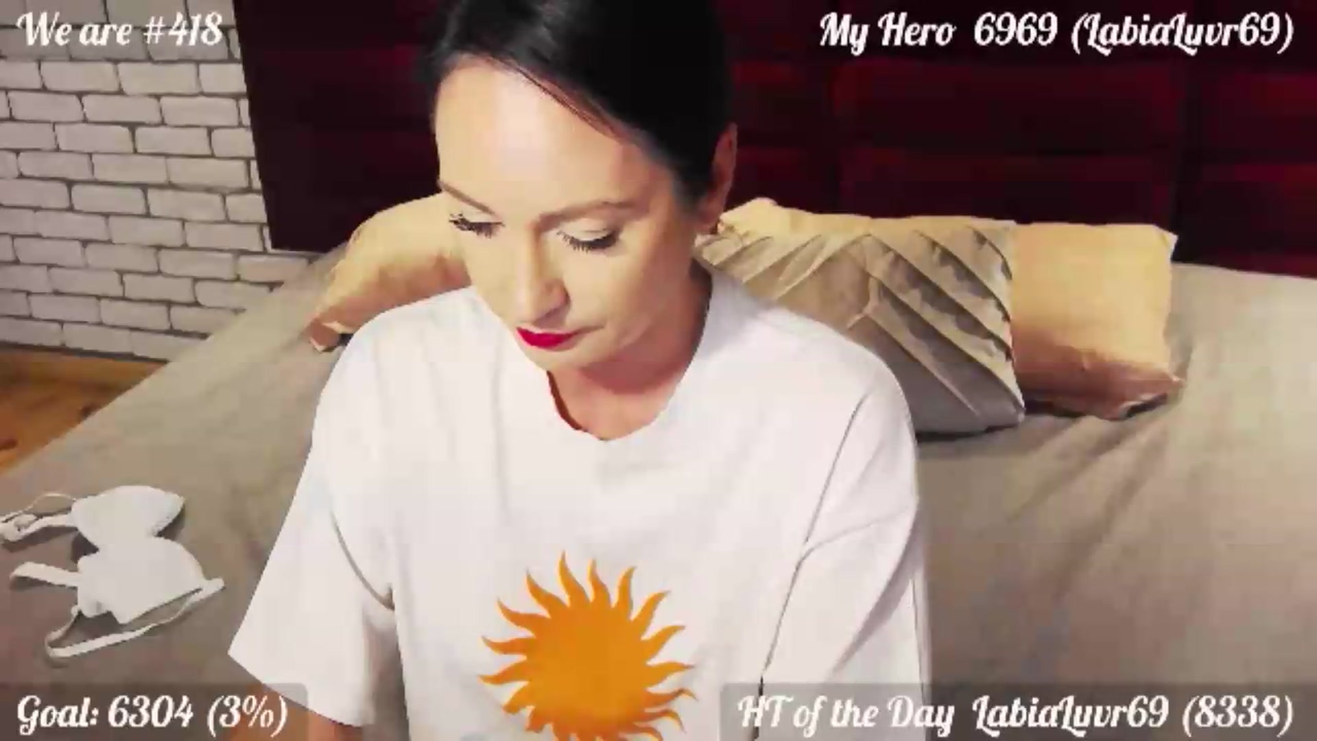 Gallery image thumbnail from QuinnieSmile's myfreecams stream on, 08/10/2026, 13:59 image 13 of 20