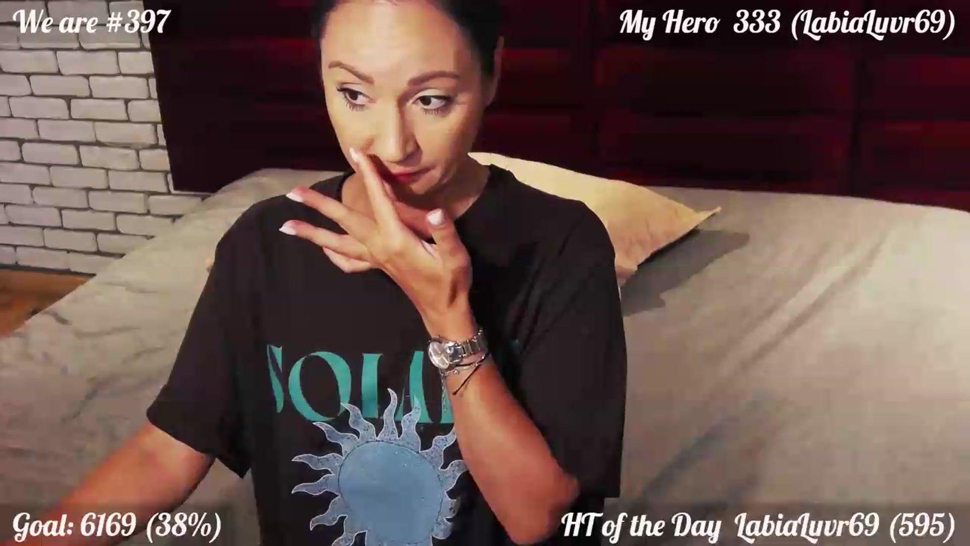 Gallery image thumbnail from QuinnieSmile's myfreecams stream on, 08/11/2026, 13:41 image 18 of 20