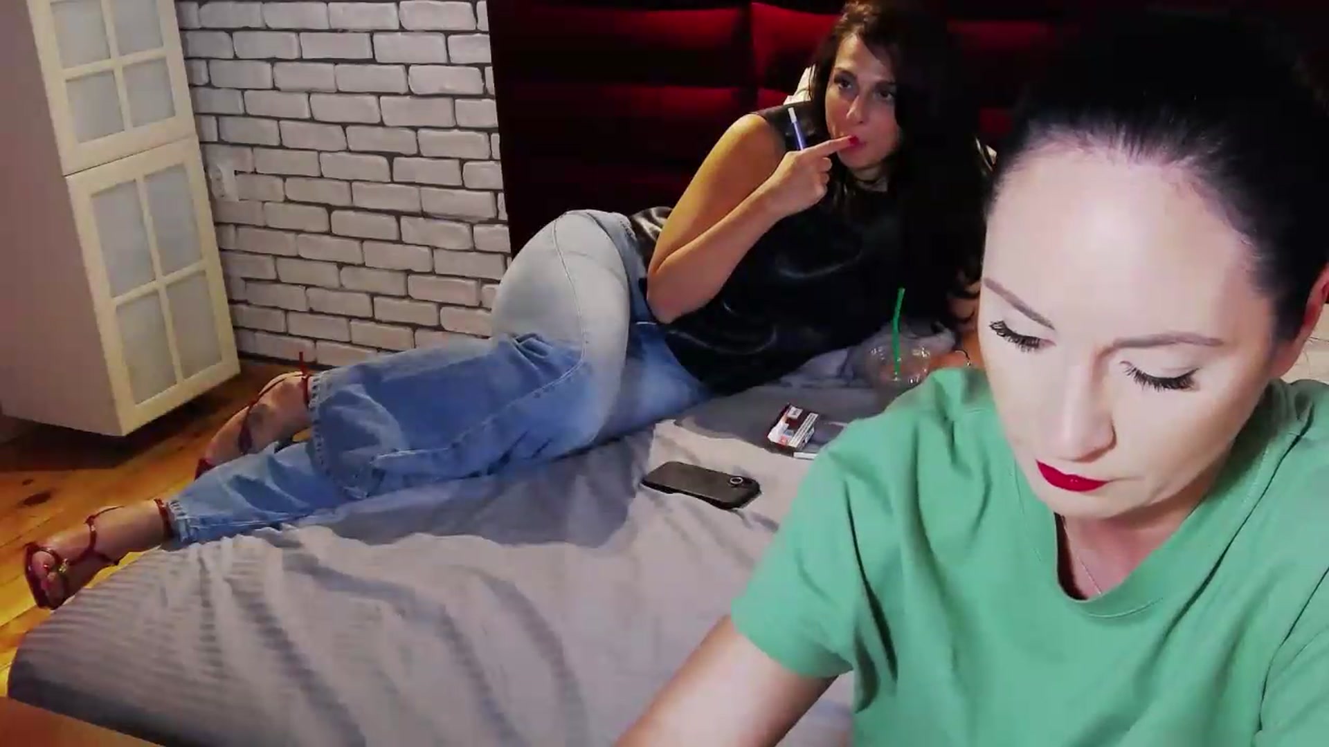 Gallery image thumbnail from QuinnieSmile's myfreecams stream on, 08/14/2026, 11:32 image 7 of 20