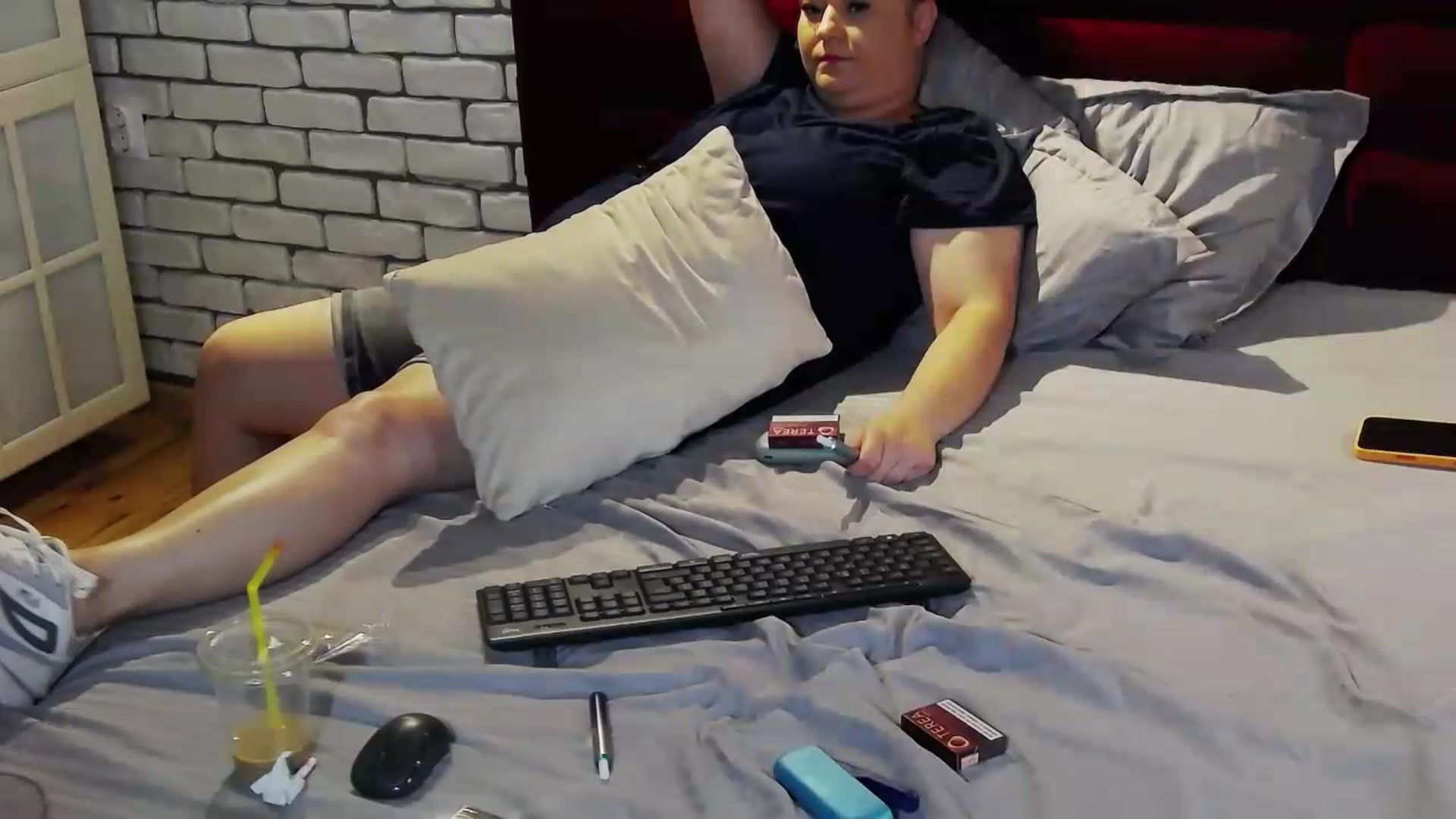 Gallery image thumbnail from QuinnieSmile's myfreecams stream on, 08/14/2026, 11:32 image 19 of 20