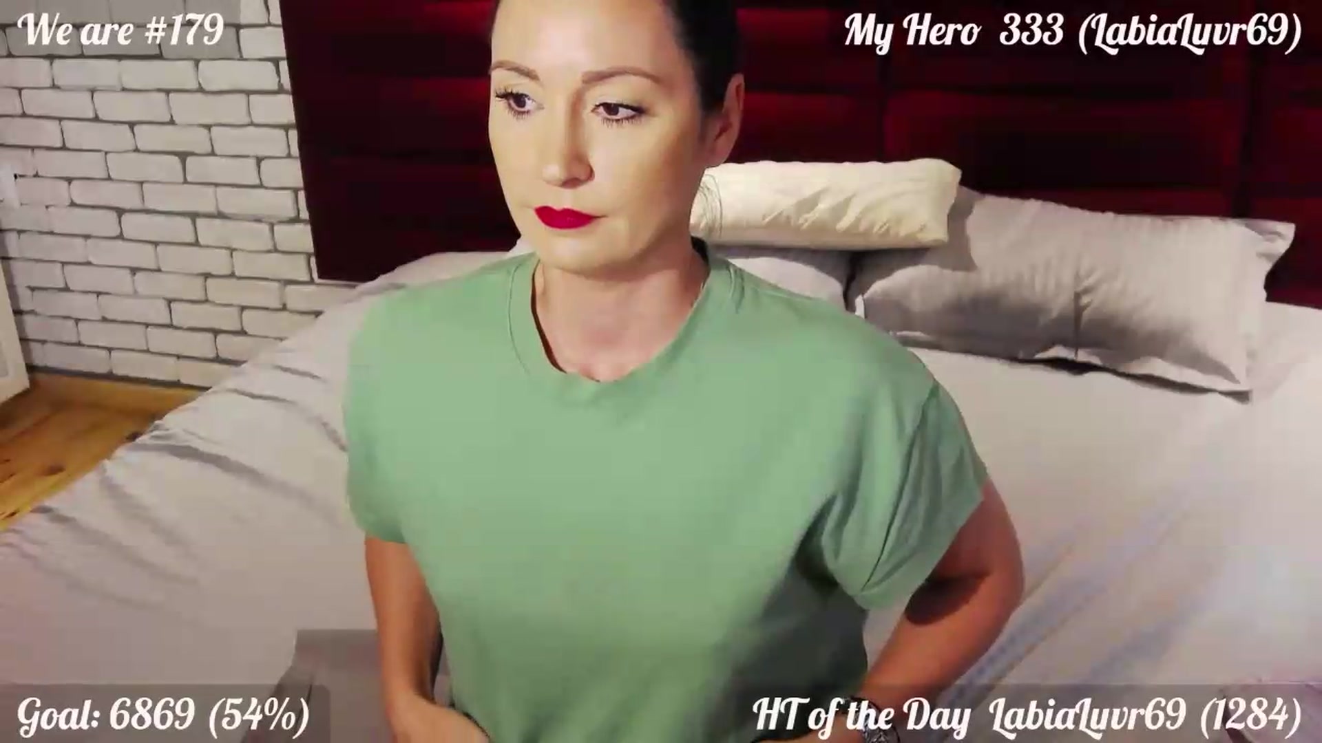 Gallery image thumbnail from QuinnieSmile's myfreecams stream on, 08/14/2026, 12:58 image 17 of 20