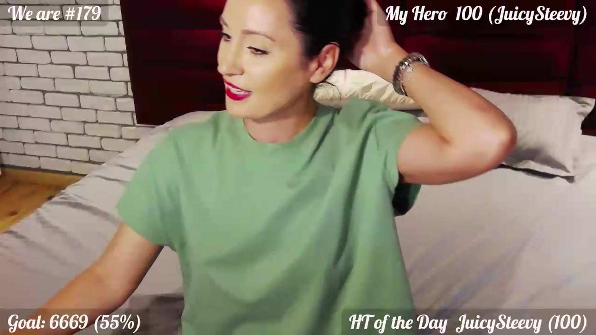 Gallery image thumbnail from QuinnieSmile's myfreecams stream on, 08/14/2026, 13:29 image 8 of 20