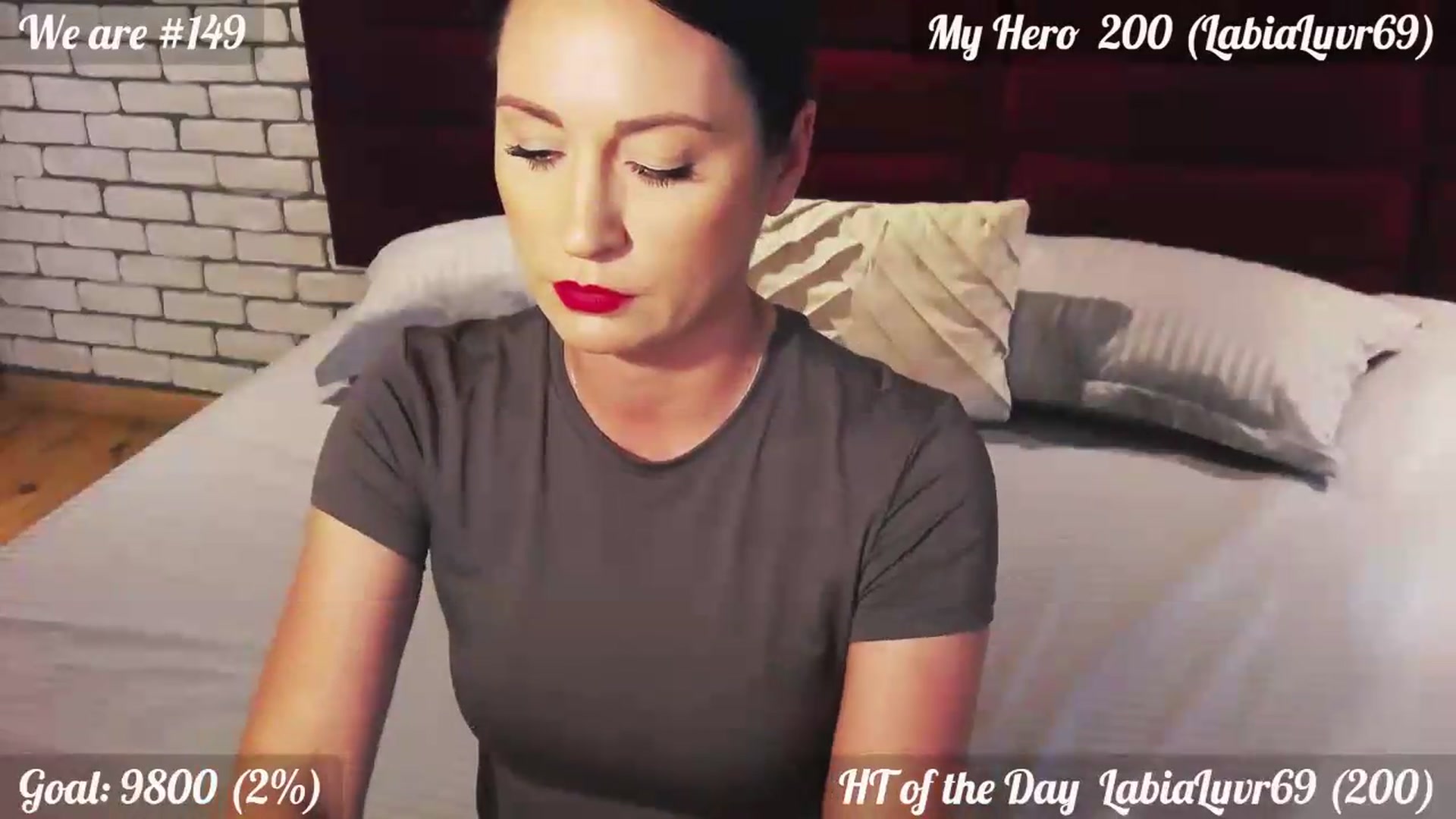 Gallery image thumbnail from QuinnieSmile's myfreecams stream on, 08/17/2026, 11:41 image 9 of 20