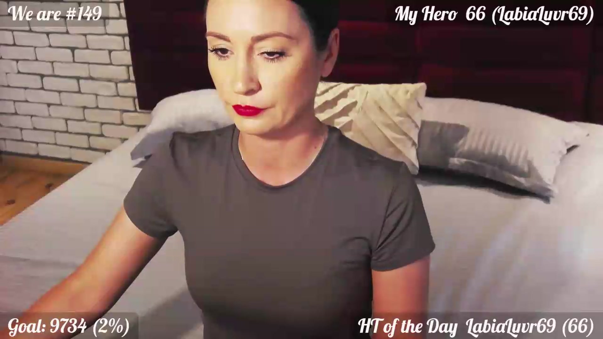 Gallery image thumbnail from QuinnieSmile's myfreecams stream on, 08/17/2026, 11:41 image 11 of 20