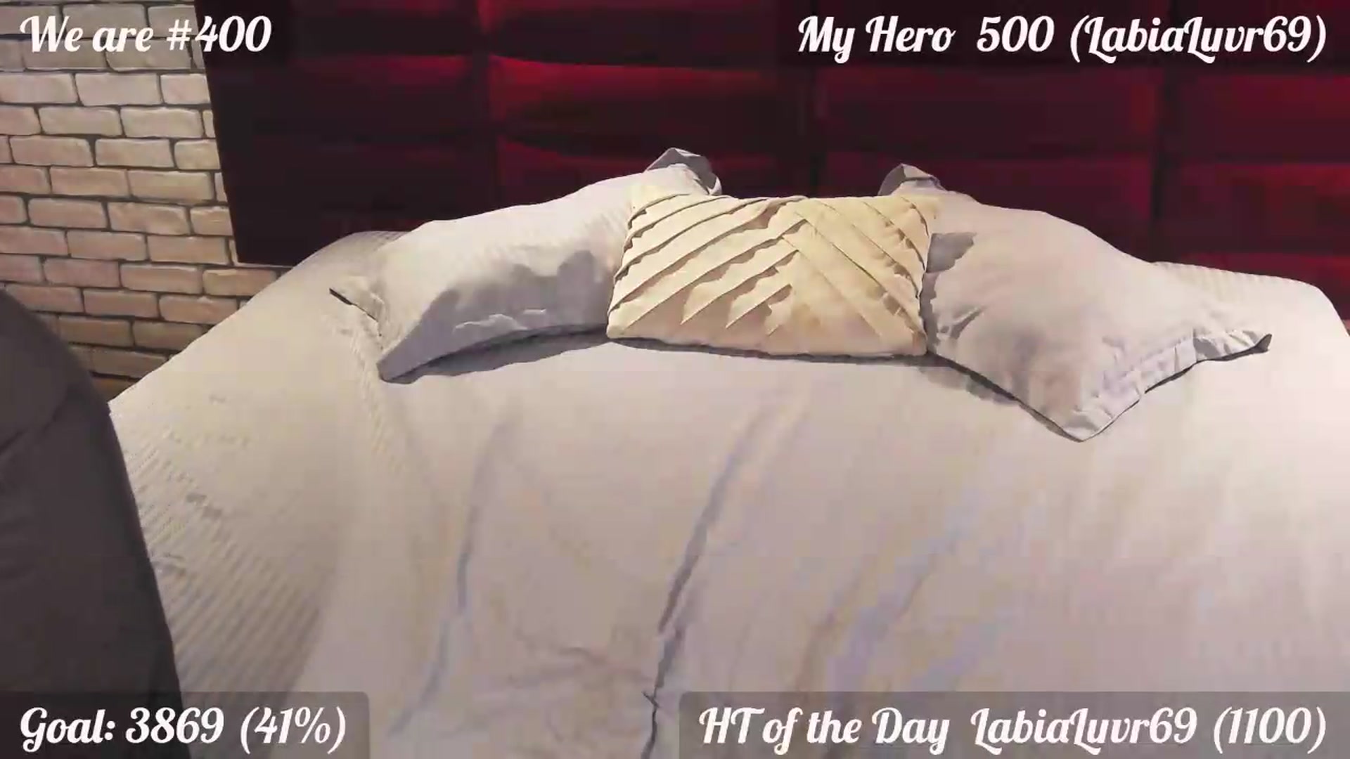 Gallery image thumbnail from QuinnieSmile's myfreecams stream on, 09/03/2026, 12:49 image 12 of 20