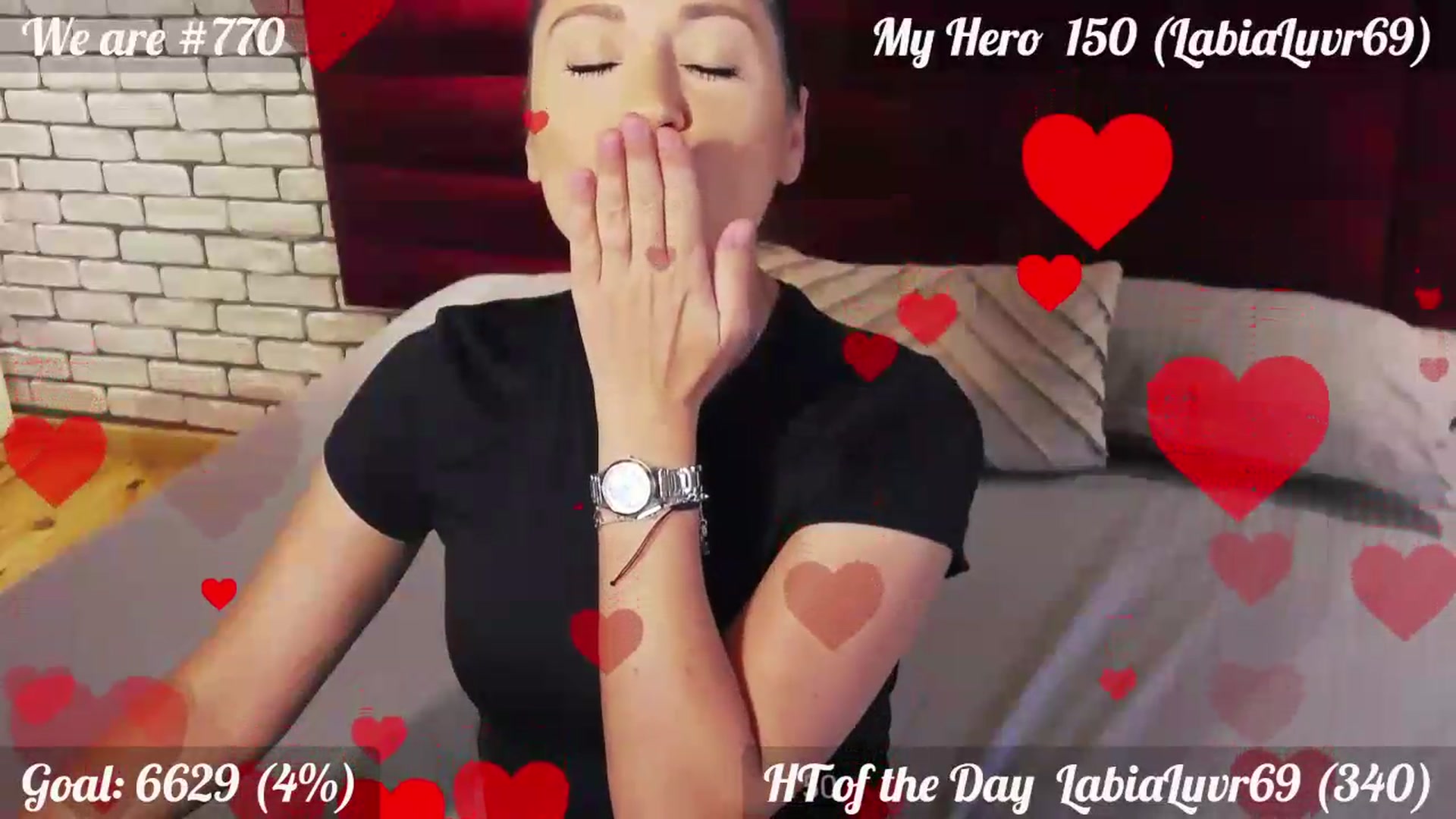 Gallery image thumbnail from QuinnieSmile's myfreecams stream on, 09/09/2026, 10:26 image 13 of 20