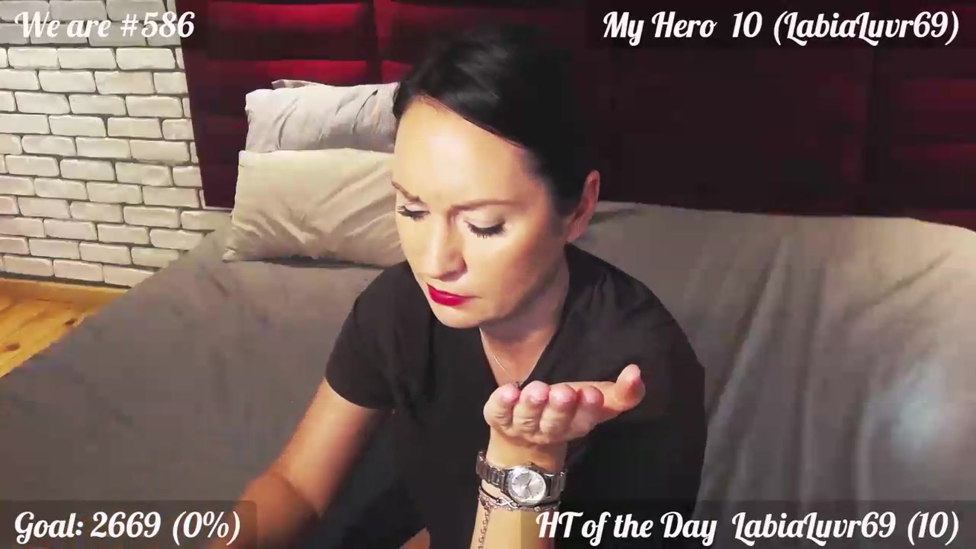 Gallery image thumbnail from QuinnieSmile's myfreecams stream on, 09/11/2026, 13:08 image 8 of 20