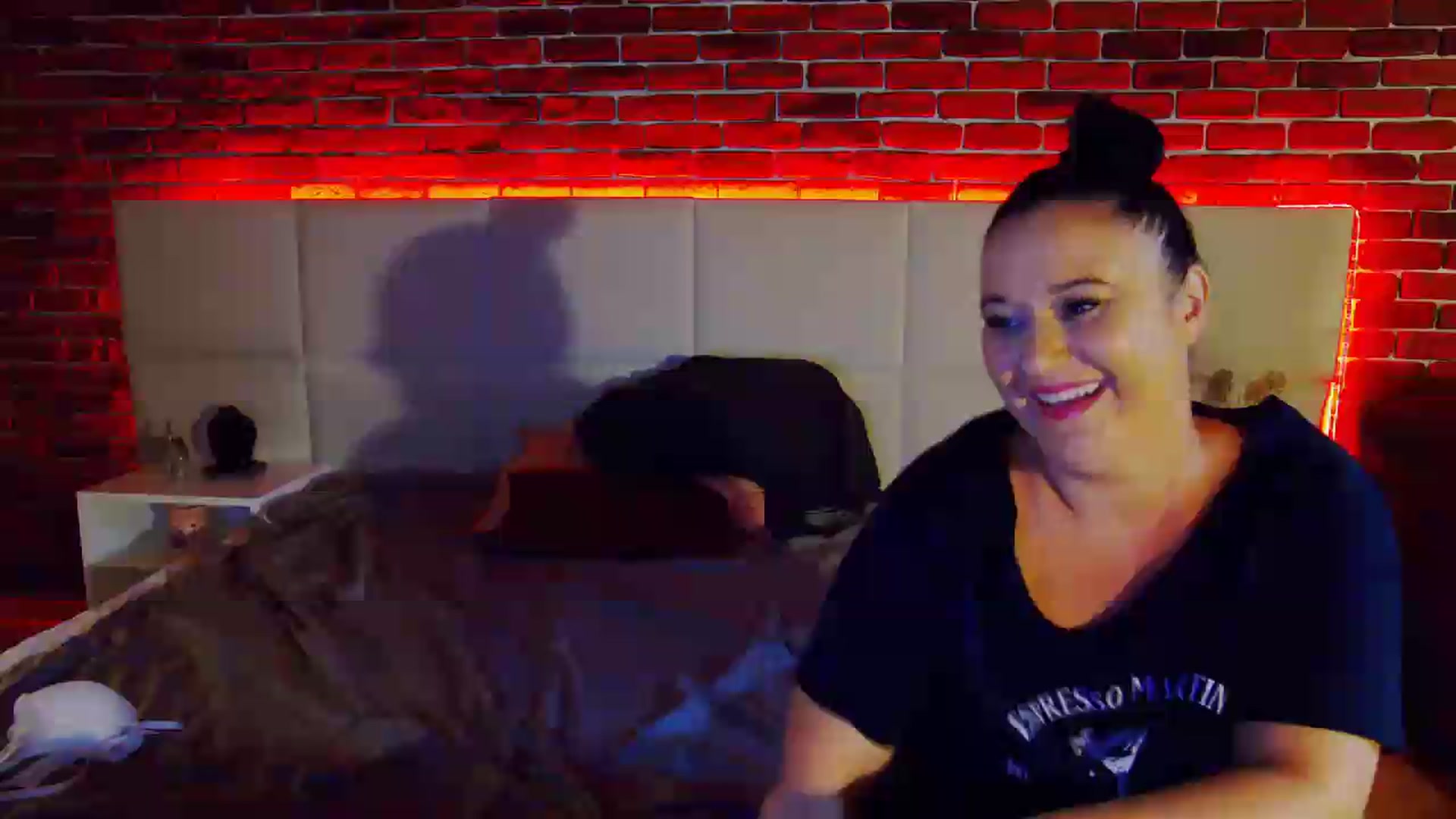 Gallery image thumbnail from QuinnieSmile's myfreecams stream on, 09/12/2026, 12:55 image 9 of 20
