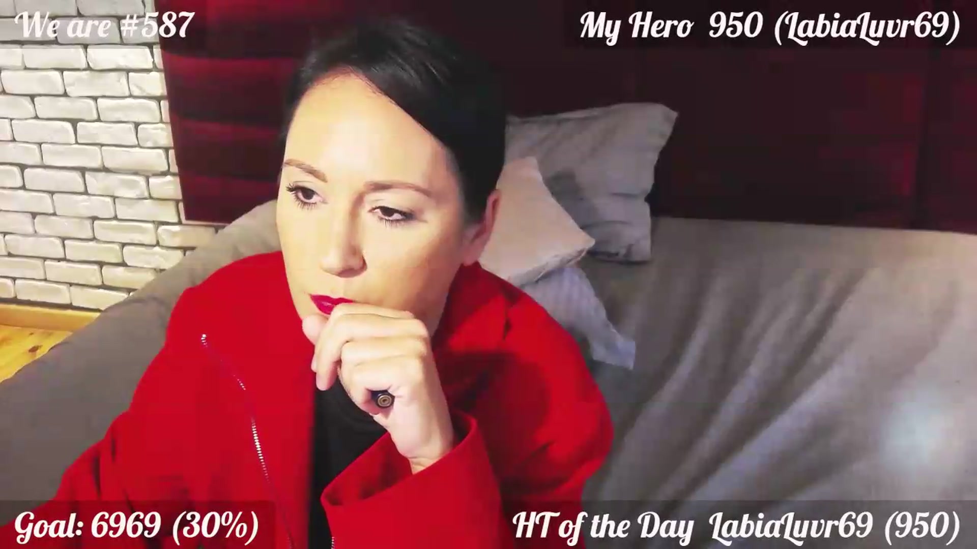 Gallery image thumbnail from QuinnieSmile's myfreecams stream on, 09/14/2026, 11:43 image 8 of 20